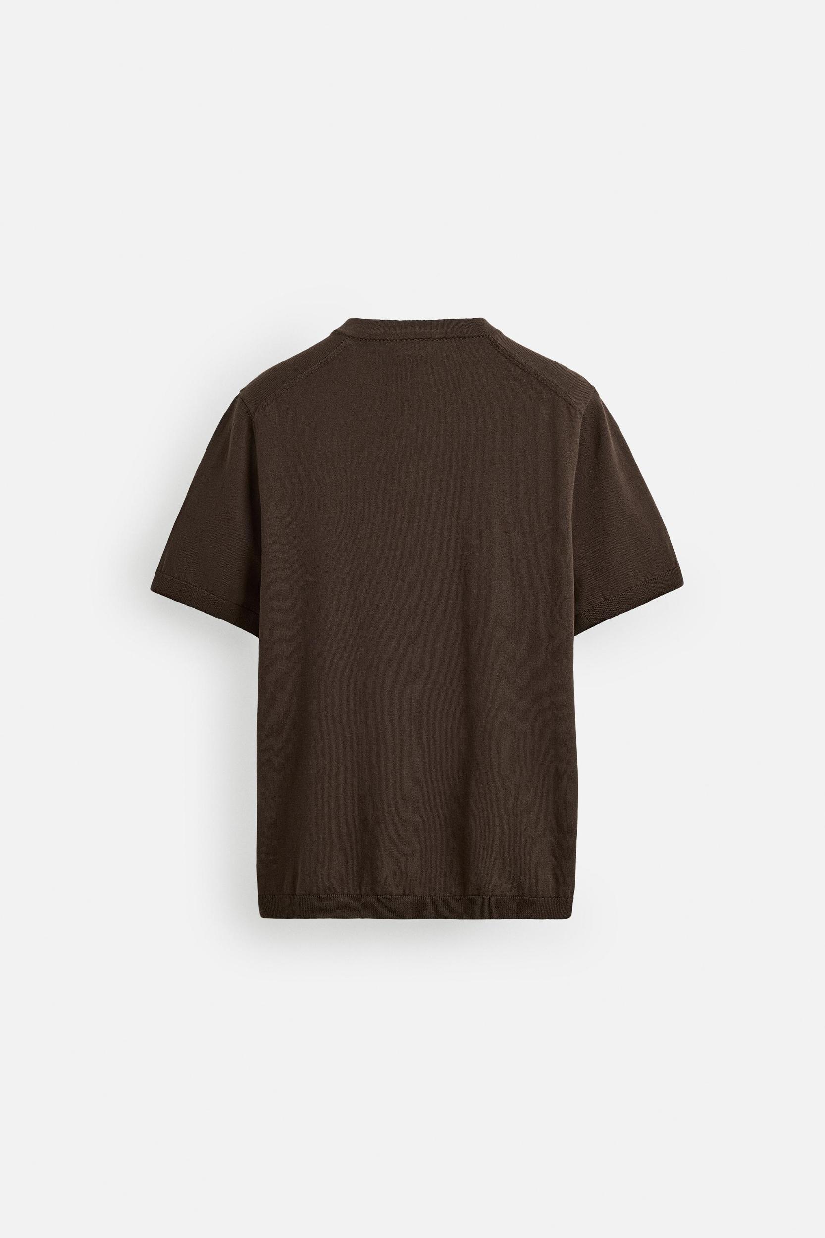 KNIT T-SHIRT WITH BUTTON NECK Product Image