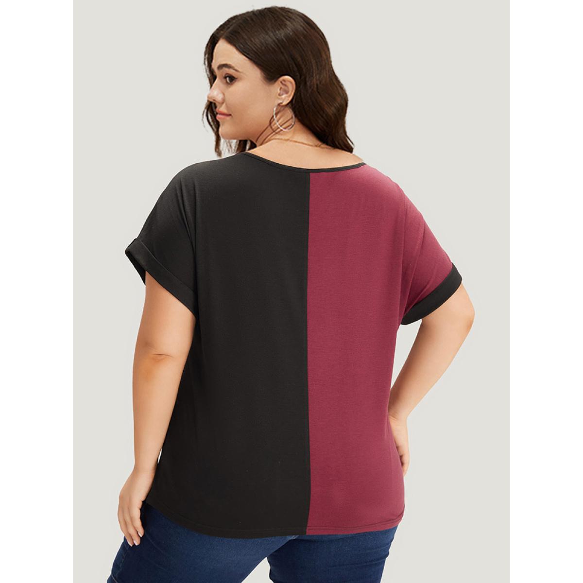 Plus Size Colorblock Contrast Button Detail Roll Batwing Sleeve T-shirt Black Women Casual Contrast Colorblock Scoop Neck Dailywear T-shirts BloomChic 12/L Product Image