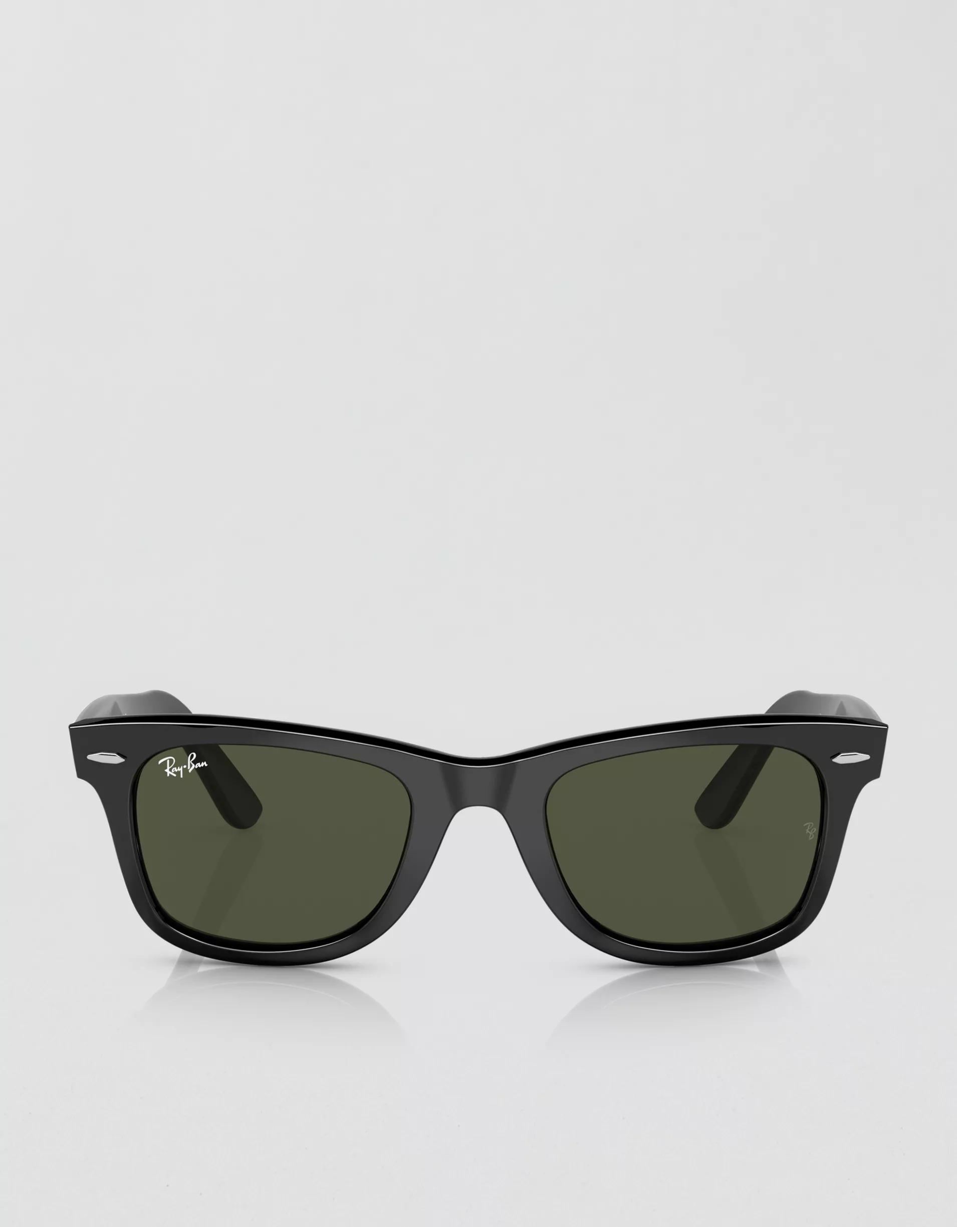 Ray-Ban Original Wayfarer Sunglasses Product Image