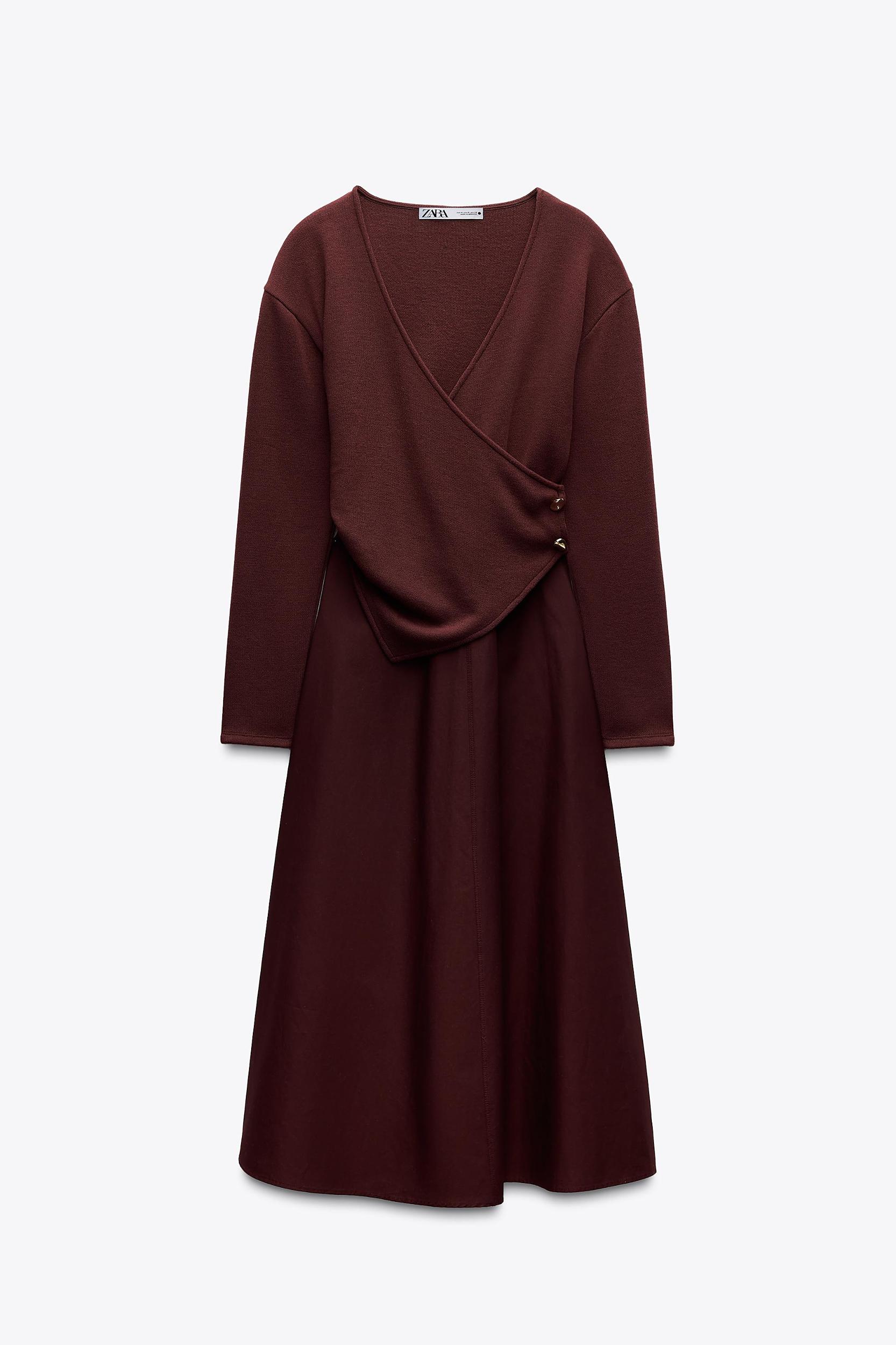 CONTRASTING CLASP DRESS Product Image