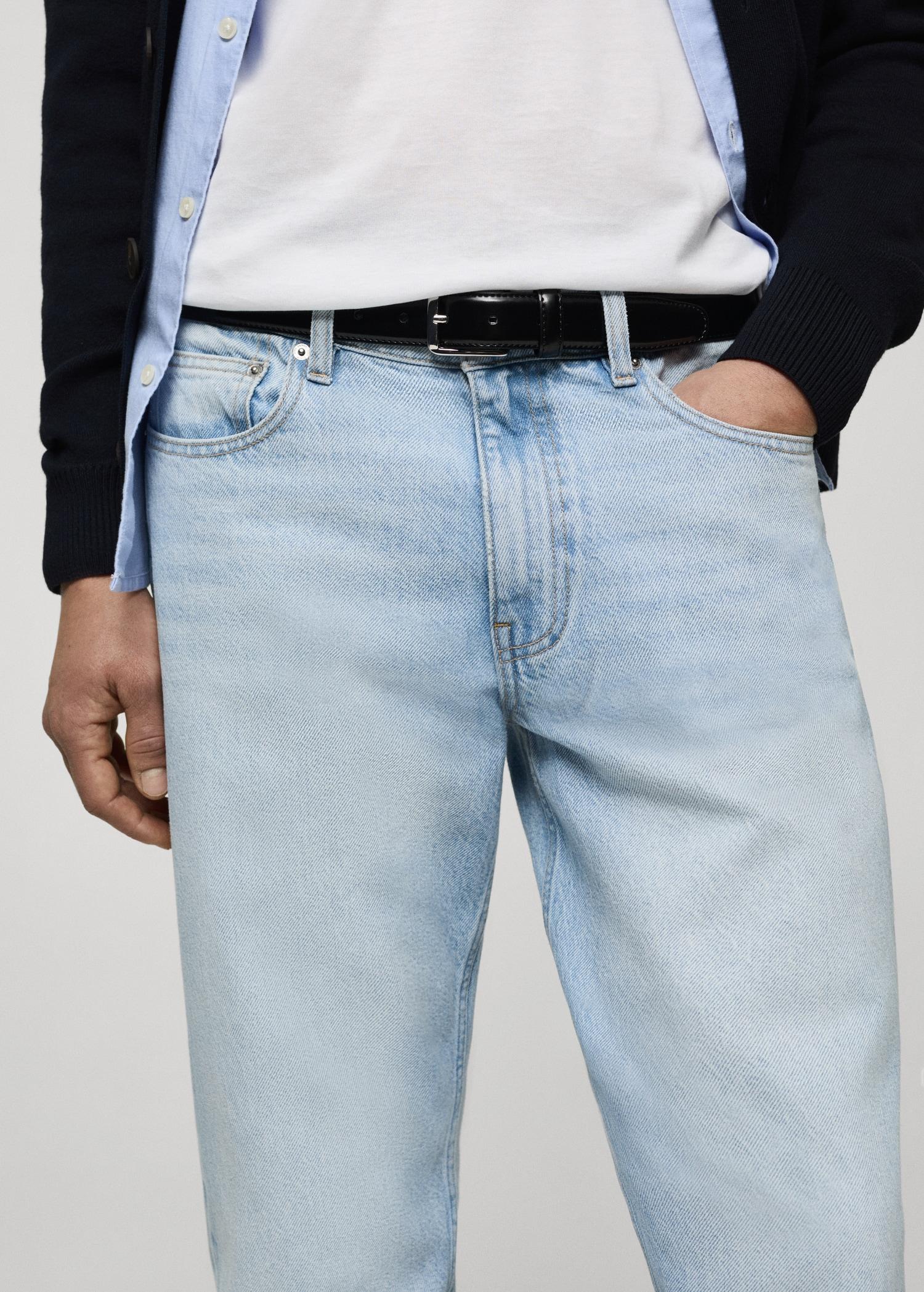 Bob regular-fit jeans - Men | MANGO USA Product Image