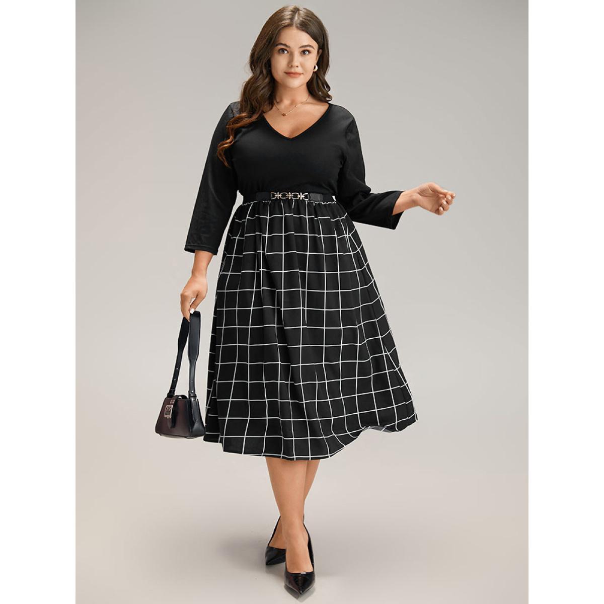 Plus Size Plaid Patchwork Pocket Elastic Waist Dress Black Women Casual Printed V-neck Elbow-length sleeve Curvy Midi Dress BloomChic 12/L Product Image