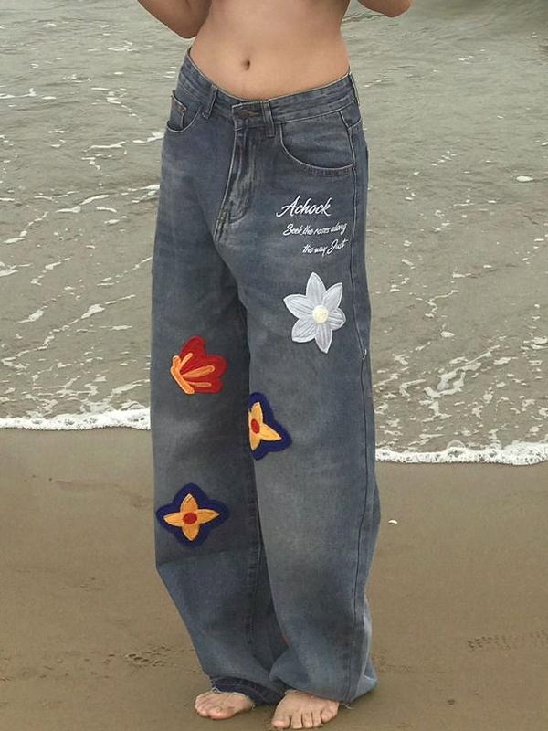 Vintage Flower Embroidered Print Boyfriend Jeans Product Image