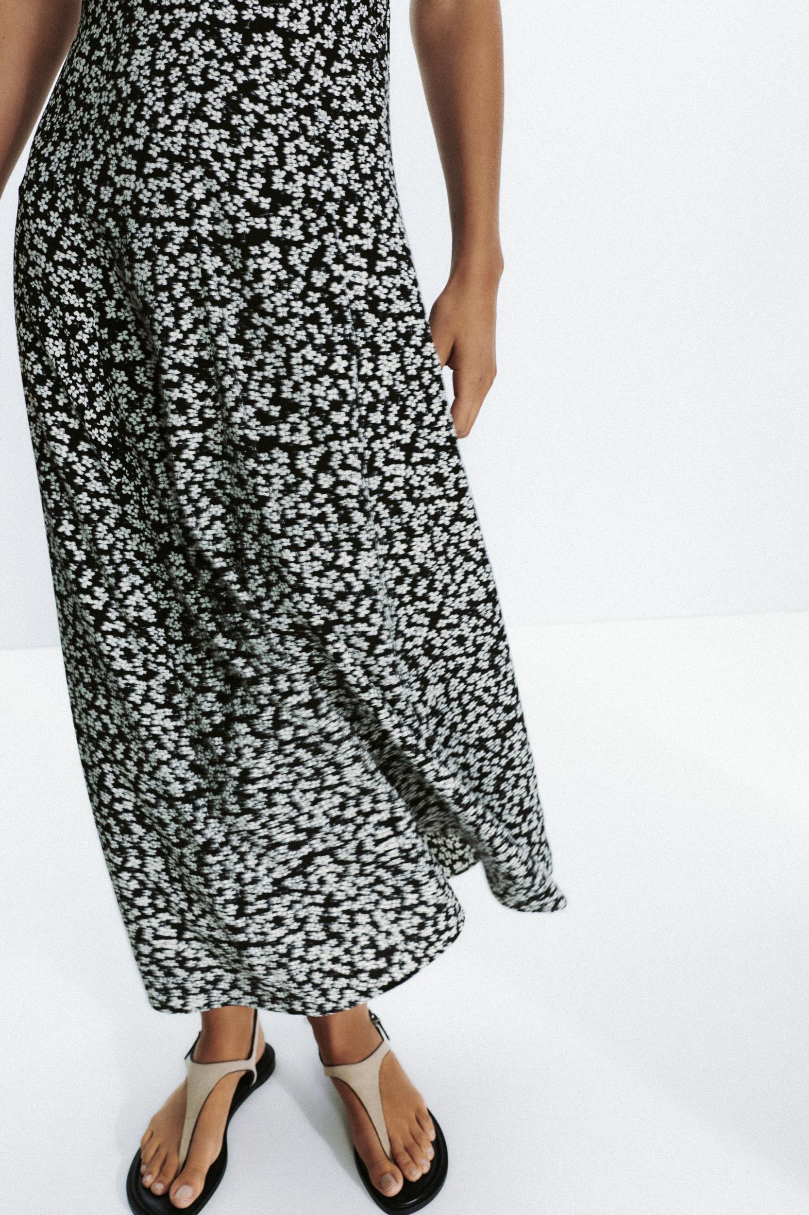 FLORAL PRINT MIDI DRESS Product Image