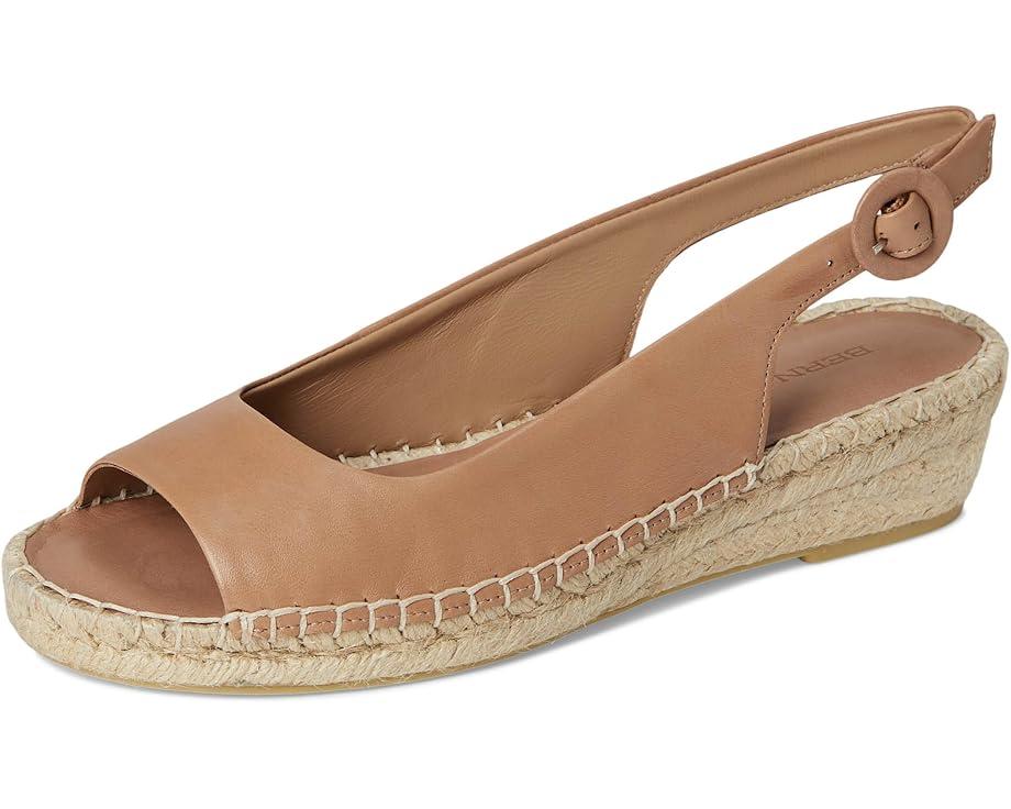 Women's Bernardo Melila Product Image