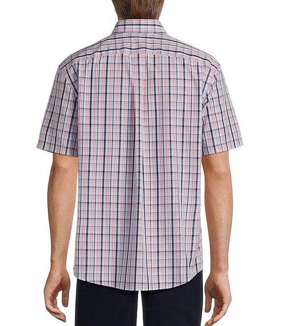 Gold Label Roundtree & Yorke Non-Iron Short Sleeve Multi Plaid Poplin Sport Shirt Product Image