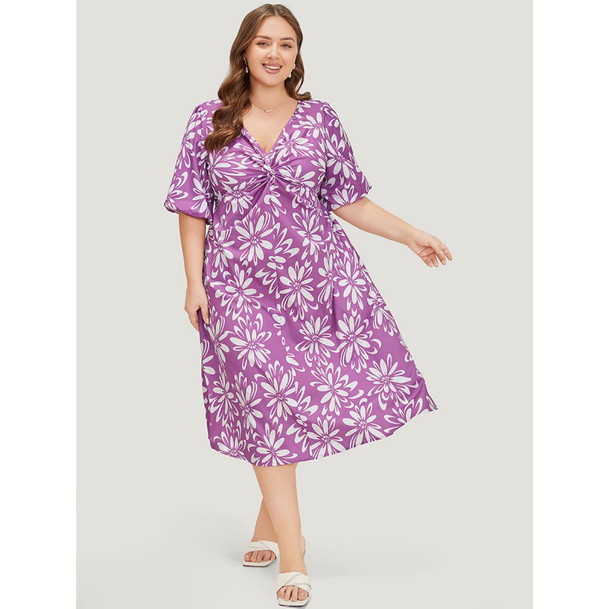 Plus Size Floral Print Puff Sleeve Pocket Twist Front Dress Lilac Women Elegant V-neck Short sleeve Curvy Midi Dress BloomChic 22-24/3X Product Image