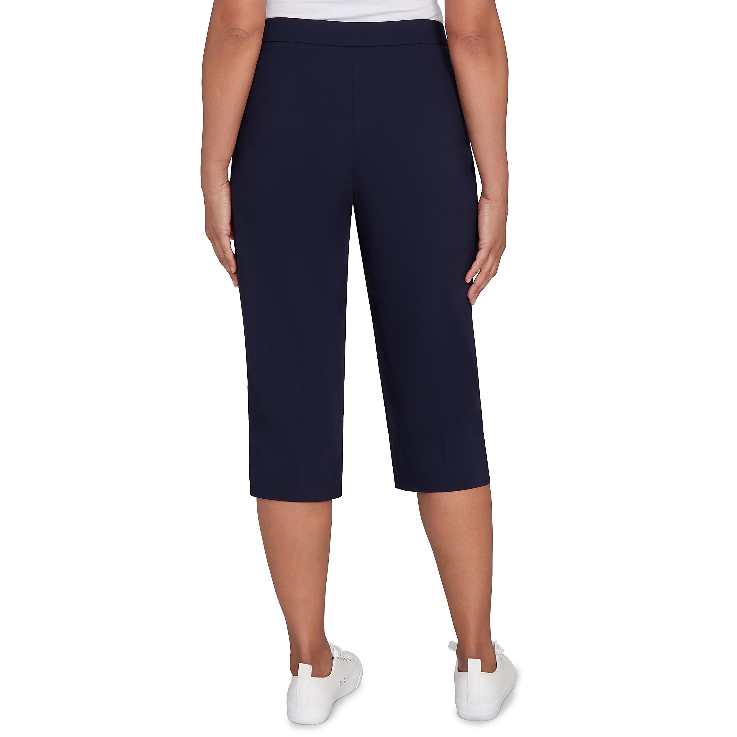 Alfred Dunner Women's Allure Stretch Clamdigger Pant Product Image