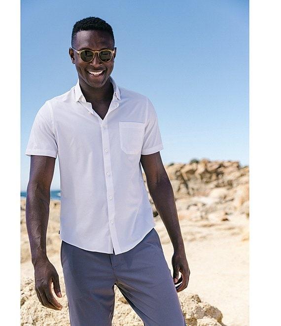 Mizzen+Main Leeward Solid Performance Short-Sleeve Woven Shirt Product Image