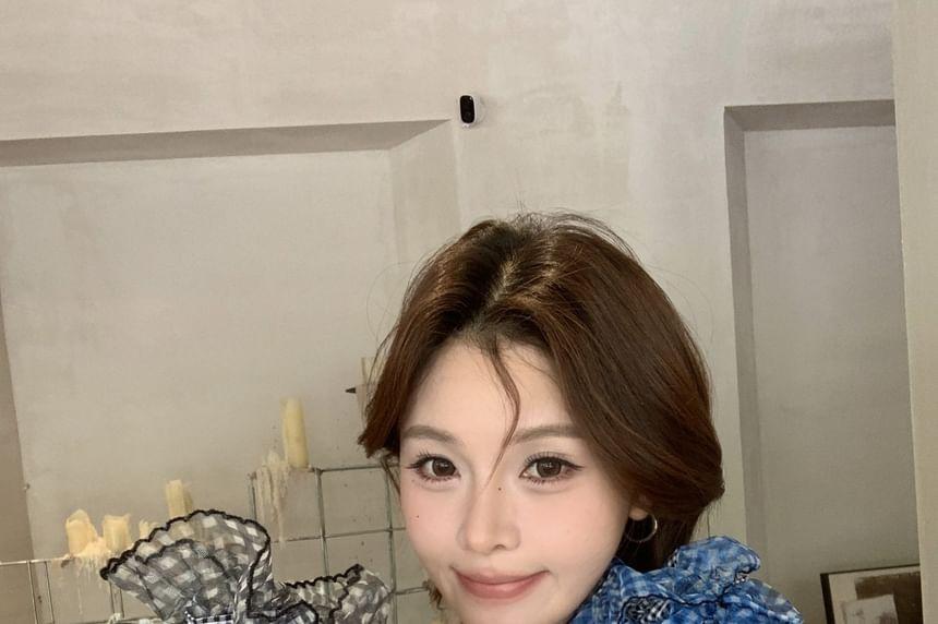 Gingham Mesh Scrunchie Product Image