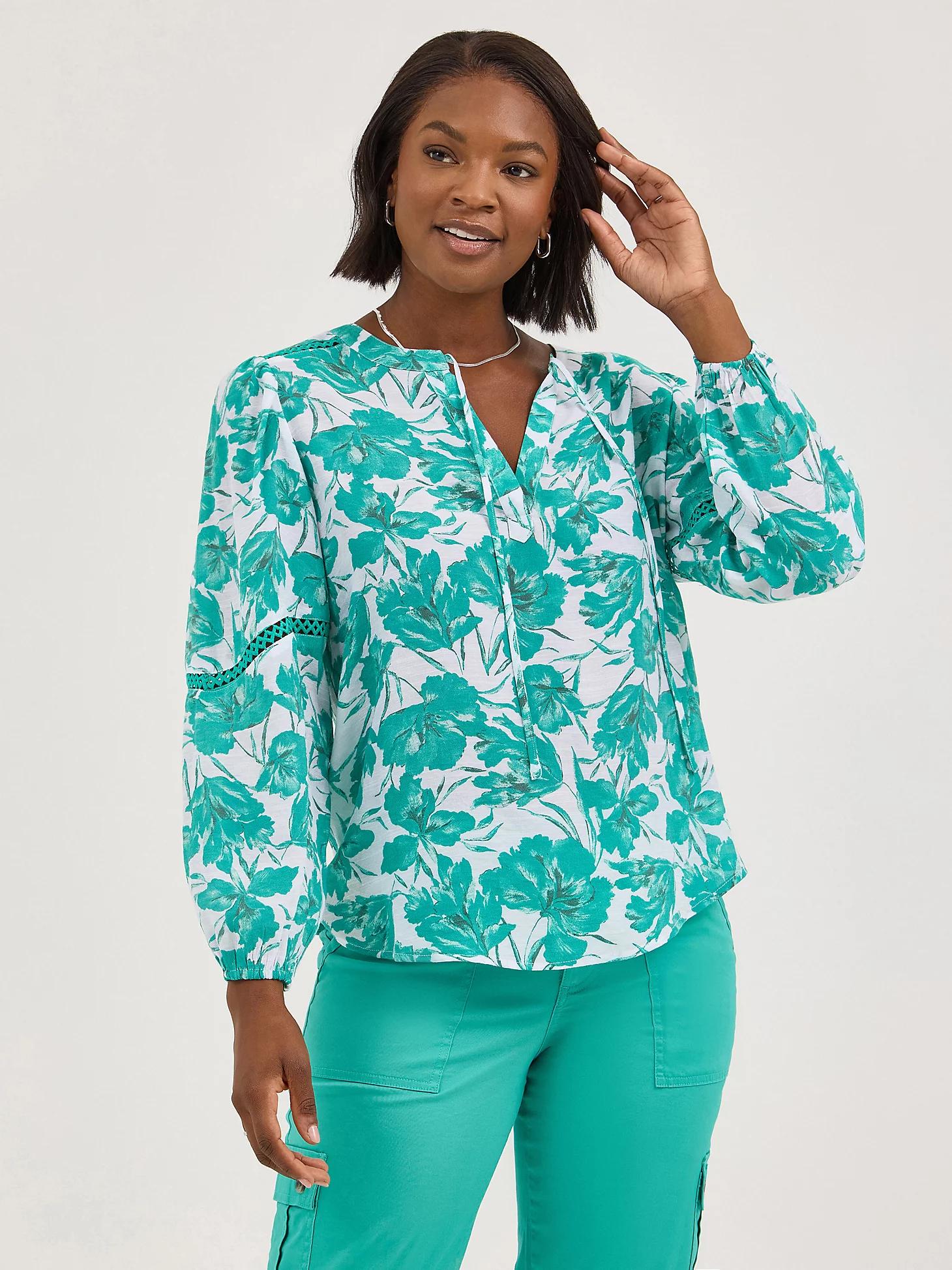 Women's Long Sleeve V-Neck Print Blouse | Women's Tops & Tees | Lee® Product Image