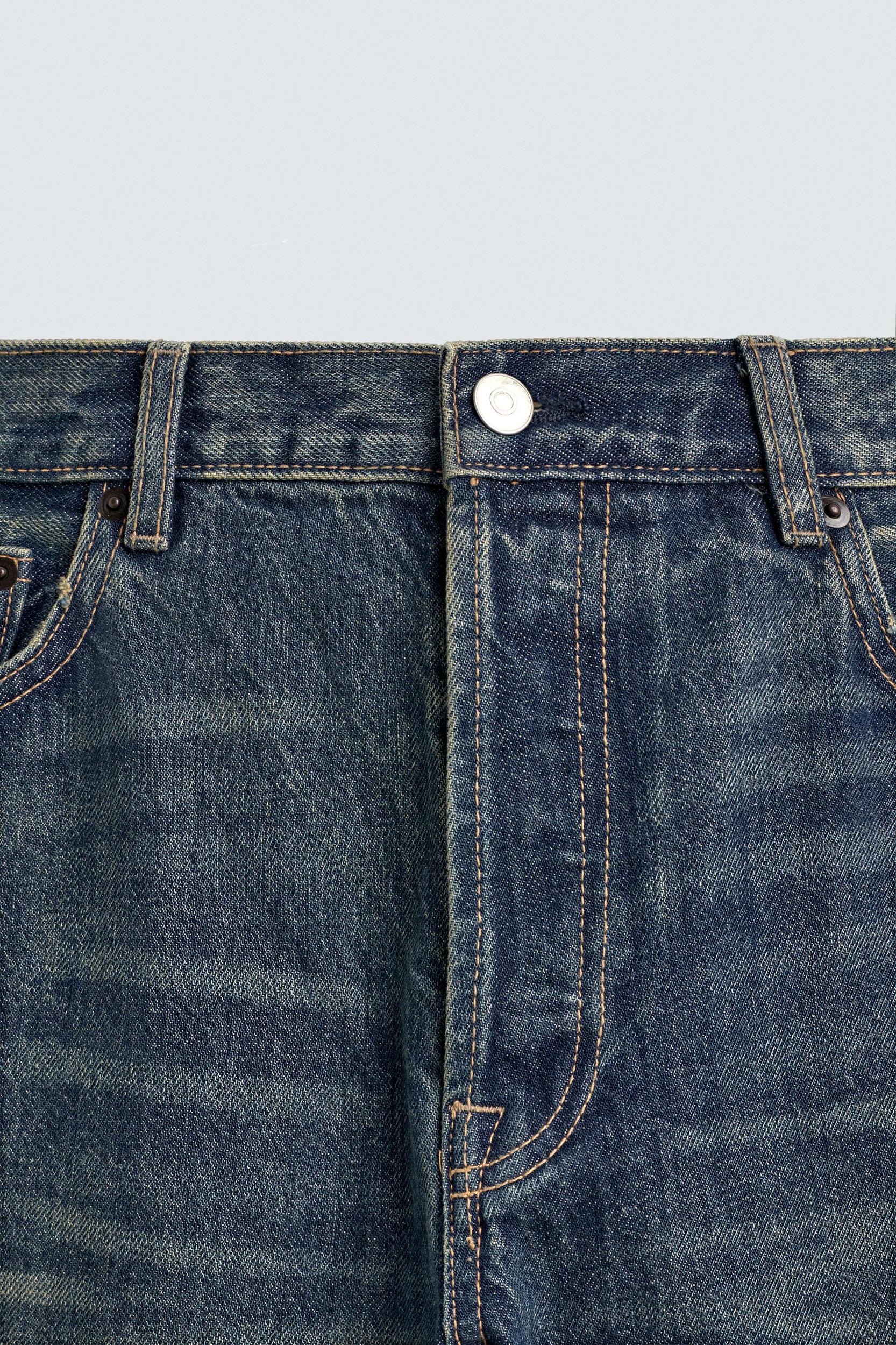 STRAIGHT FIT JEANS Product Image