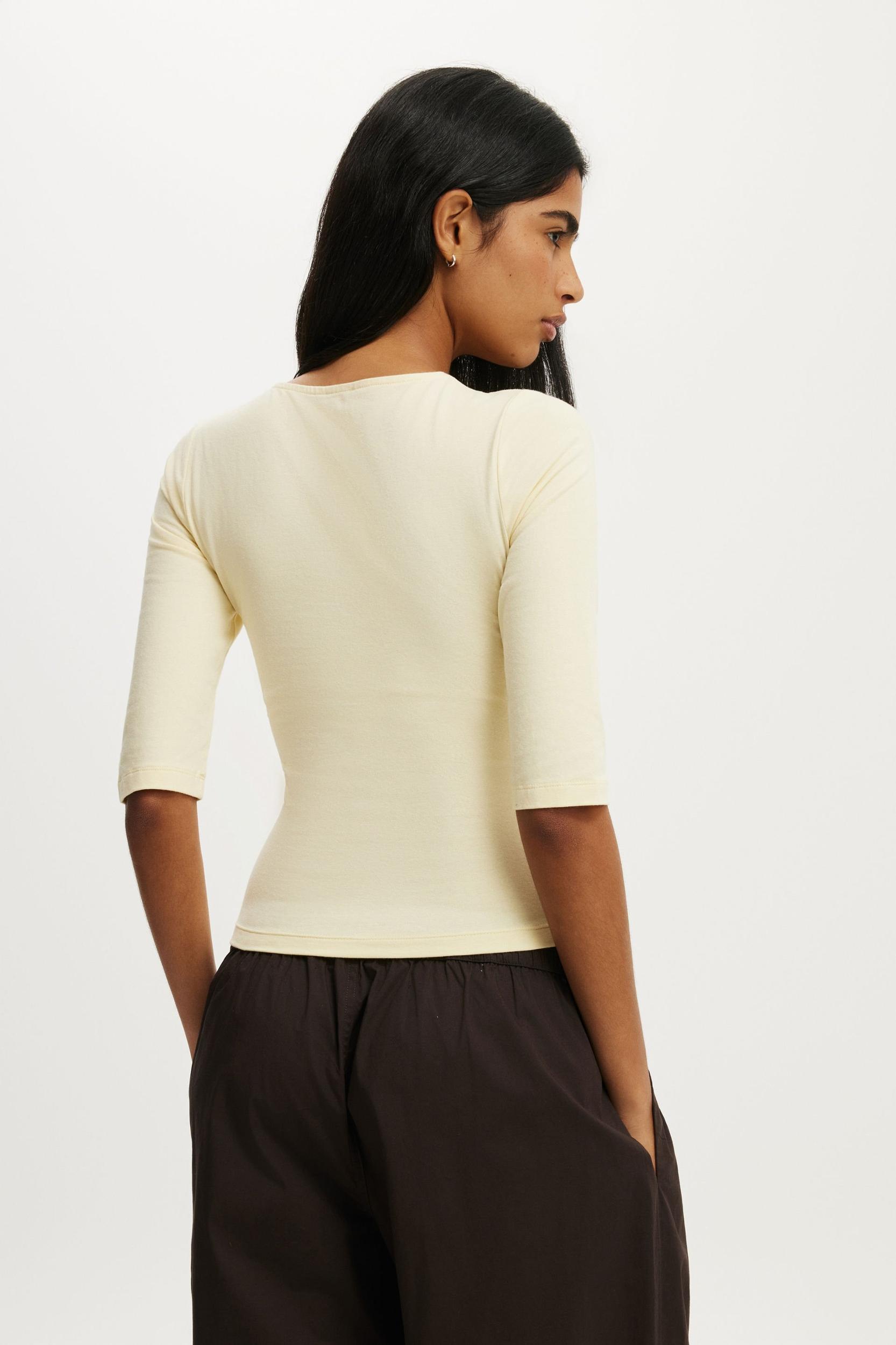 Eva Lace 3/4 Top Product Image