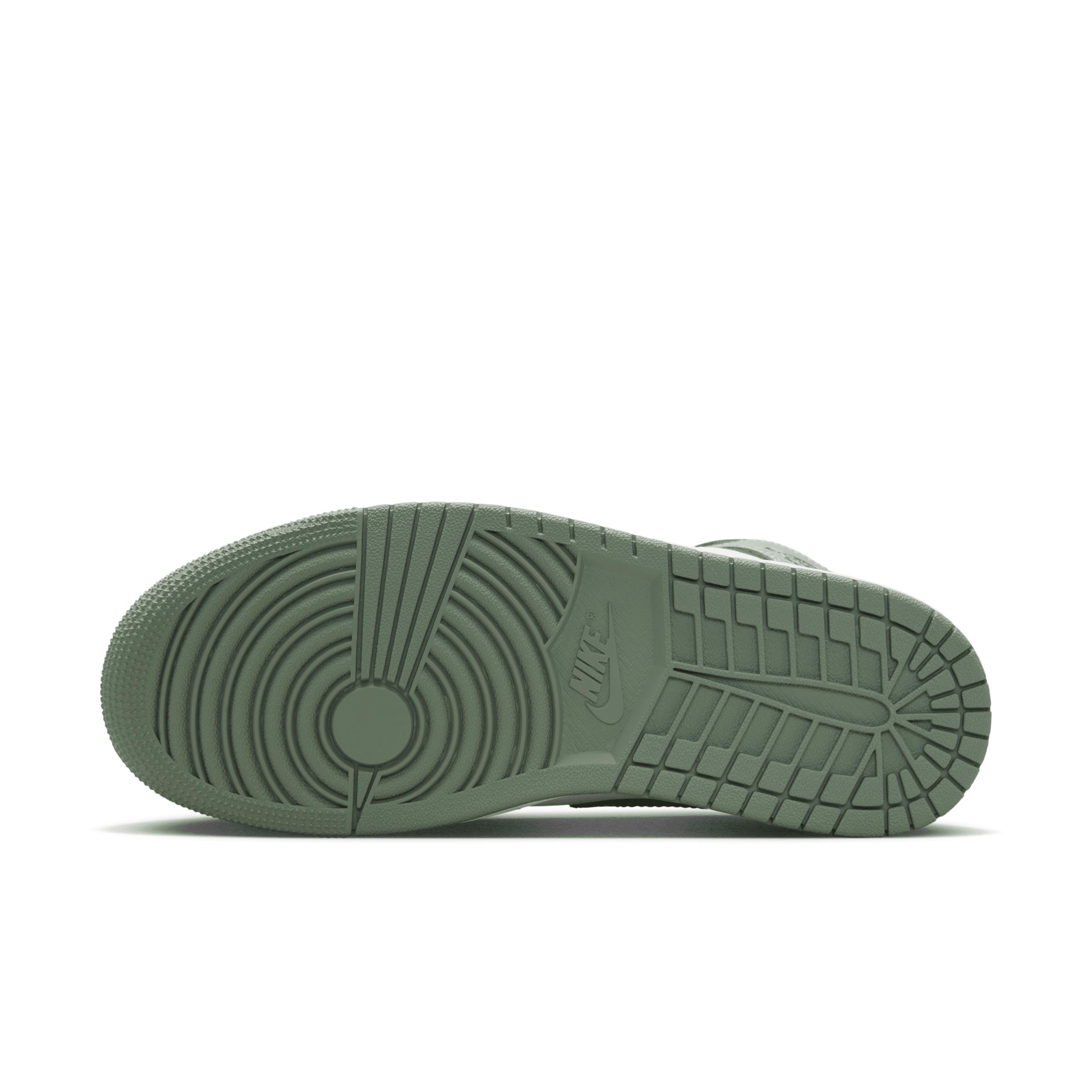 Women's Air Jordan 1 Mid Shoes Product Image