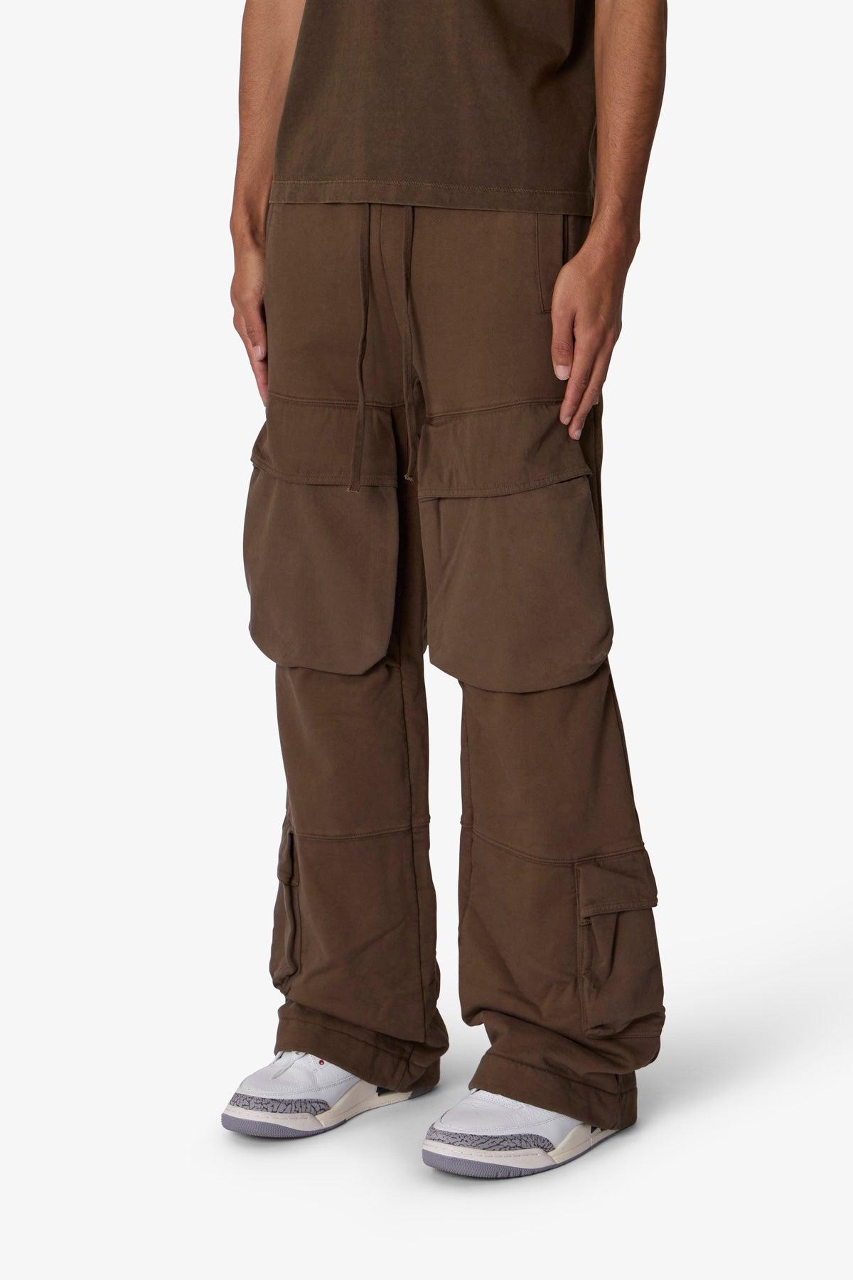 Front Cargo Sweatpants - Olive Product Image