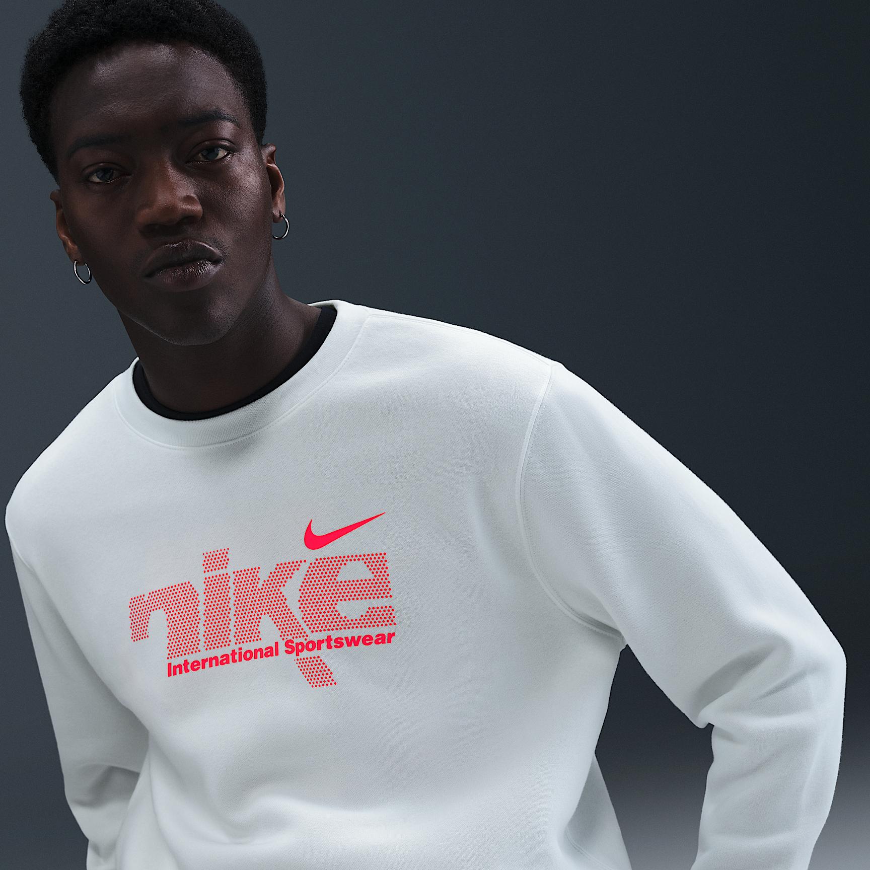 Mens Nike Sportswear Club Fleece Crew | IH4246-121 Product Image