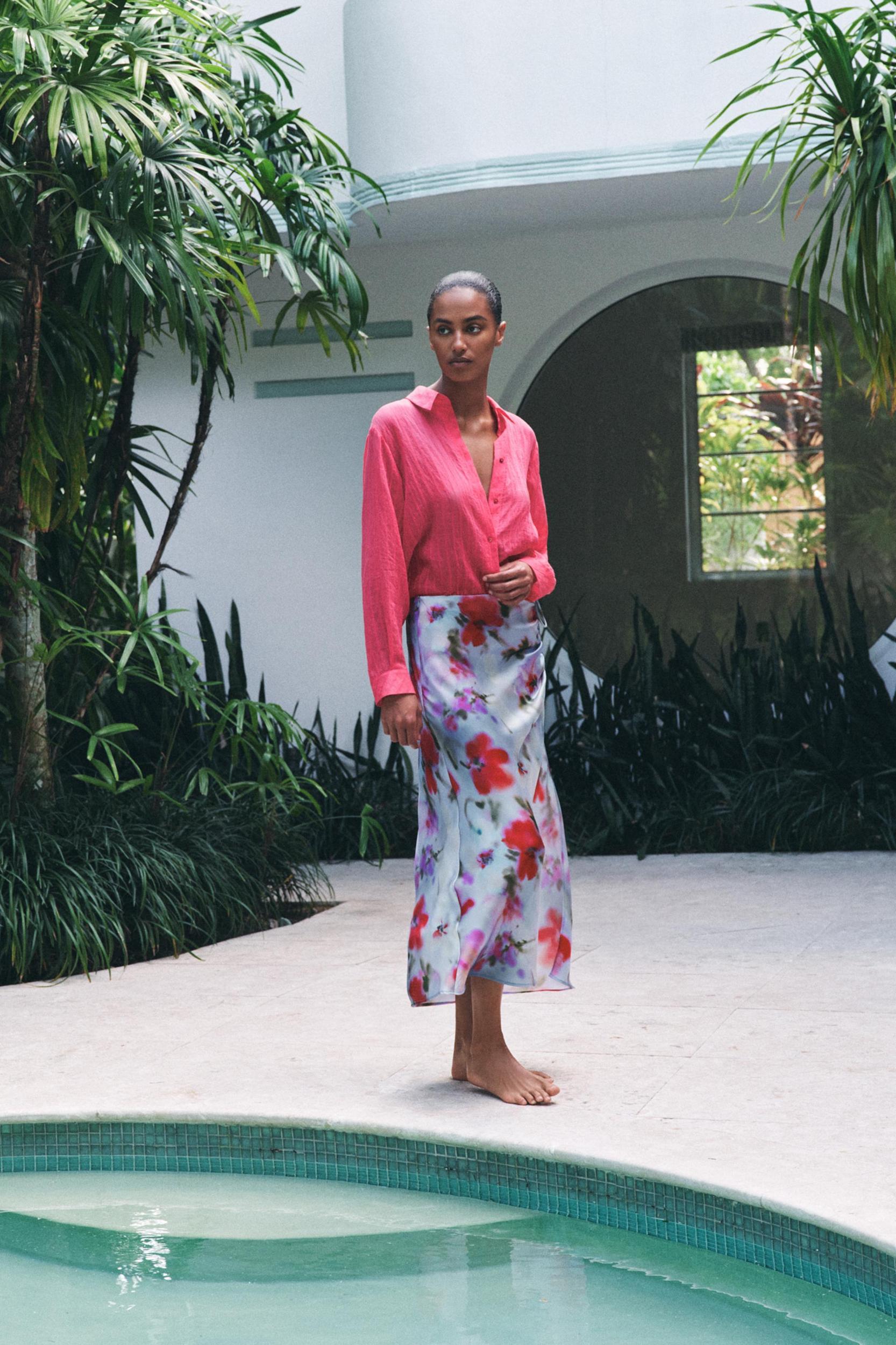 WOVEN STRIPE SHIRT Product Image