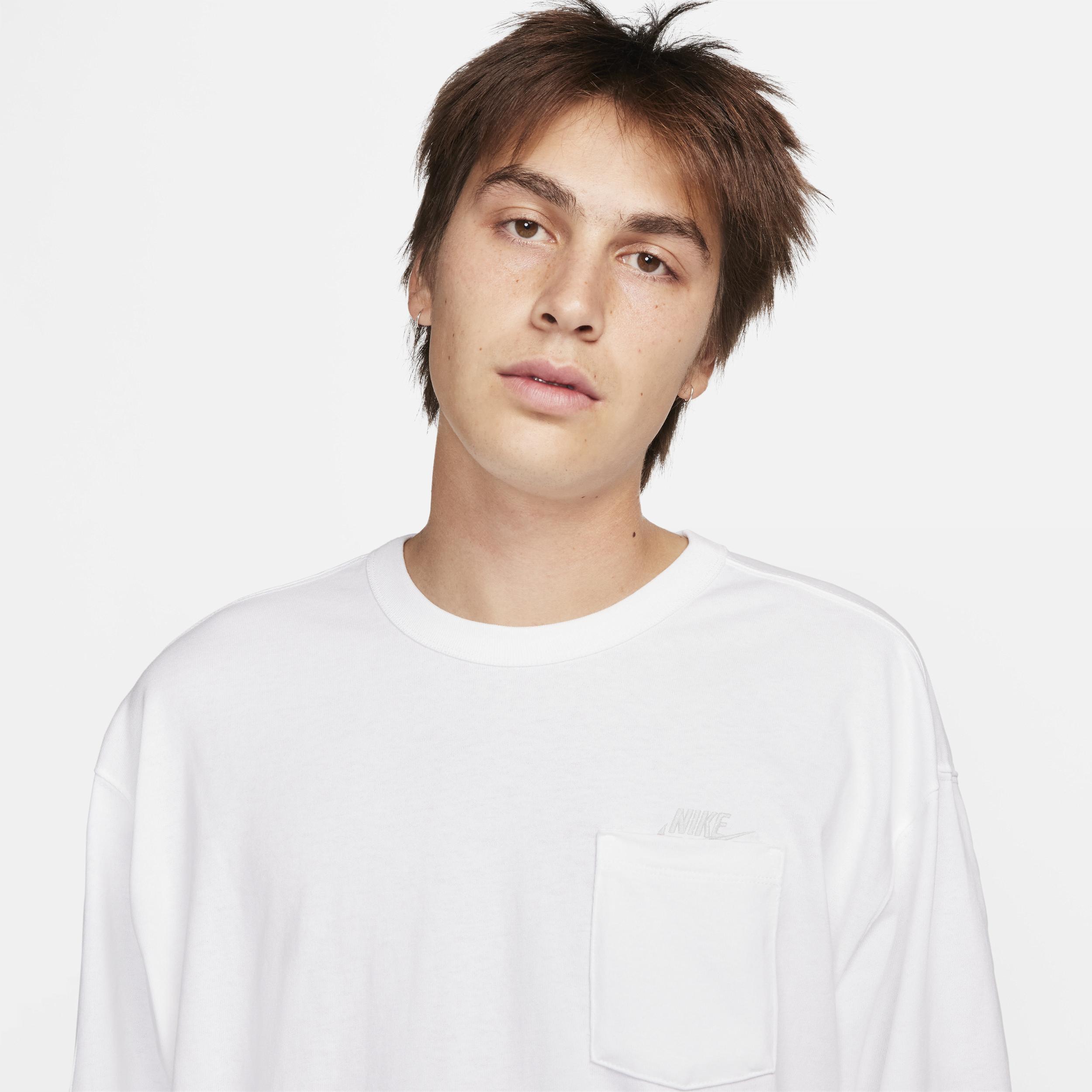 Mens Nike Sportswear Premium Essentials Long-Sleeve Pocket T-Shirt | DR7929-101 Product Image