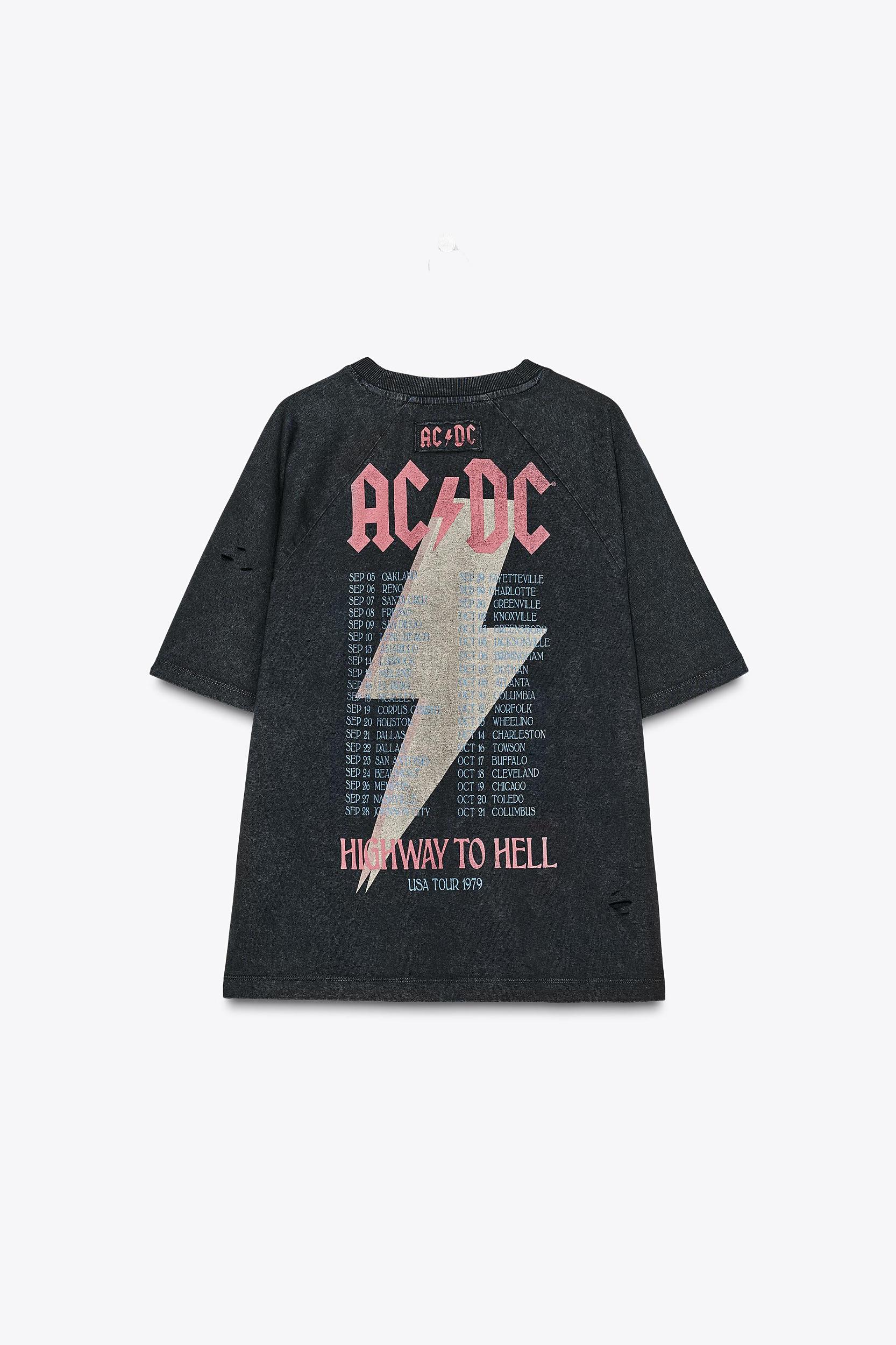 WASHED EFFECT T-SHIRT ©AC/DC Product Image