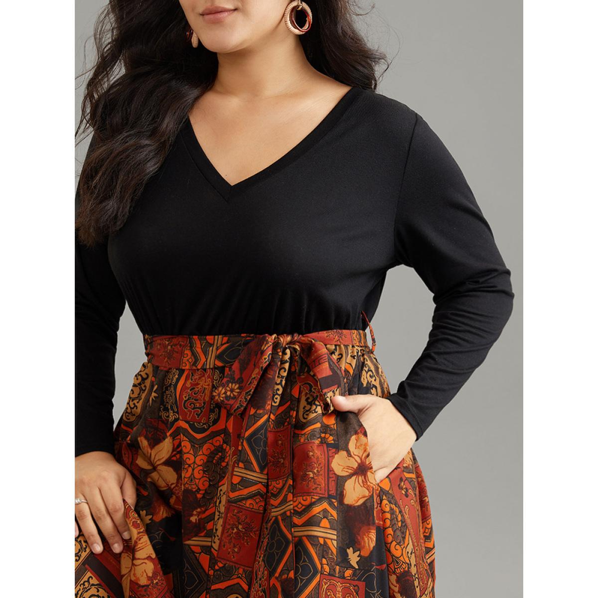 Plus Size Bandana Print V Neck Patchwork Pocket Dress Black Women Vacation Belted V-neck Long Sleeve Curvy Midi Dress BloomChic 10/M Product Image