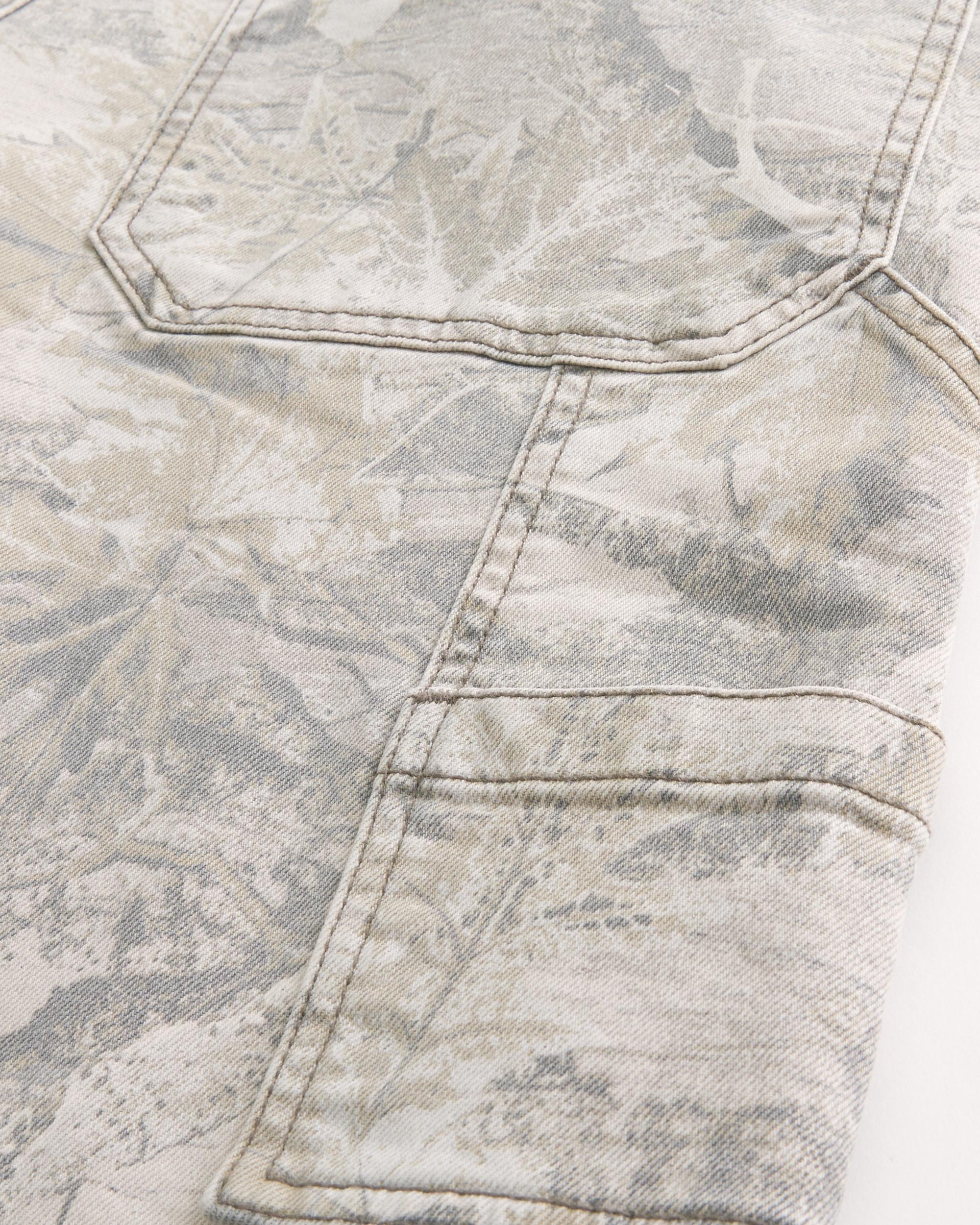 Camo Super Baggy Jeans Product Image