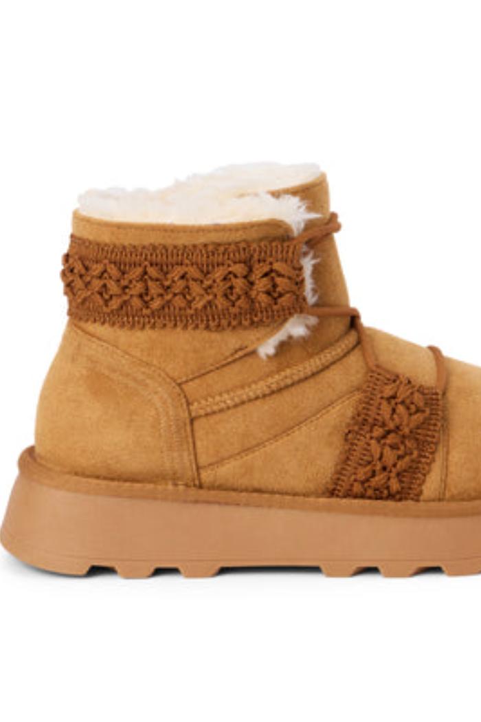 Matterhorn Ankle Boot Product Image