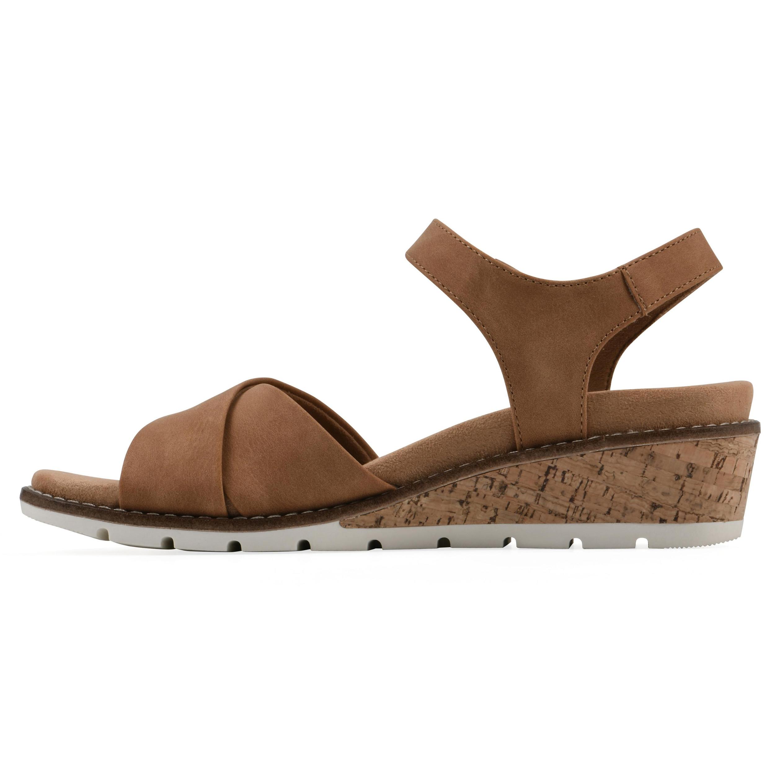 Women's Cliffs by White Mountain Tinna Wedges Product Image