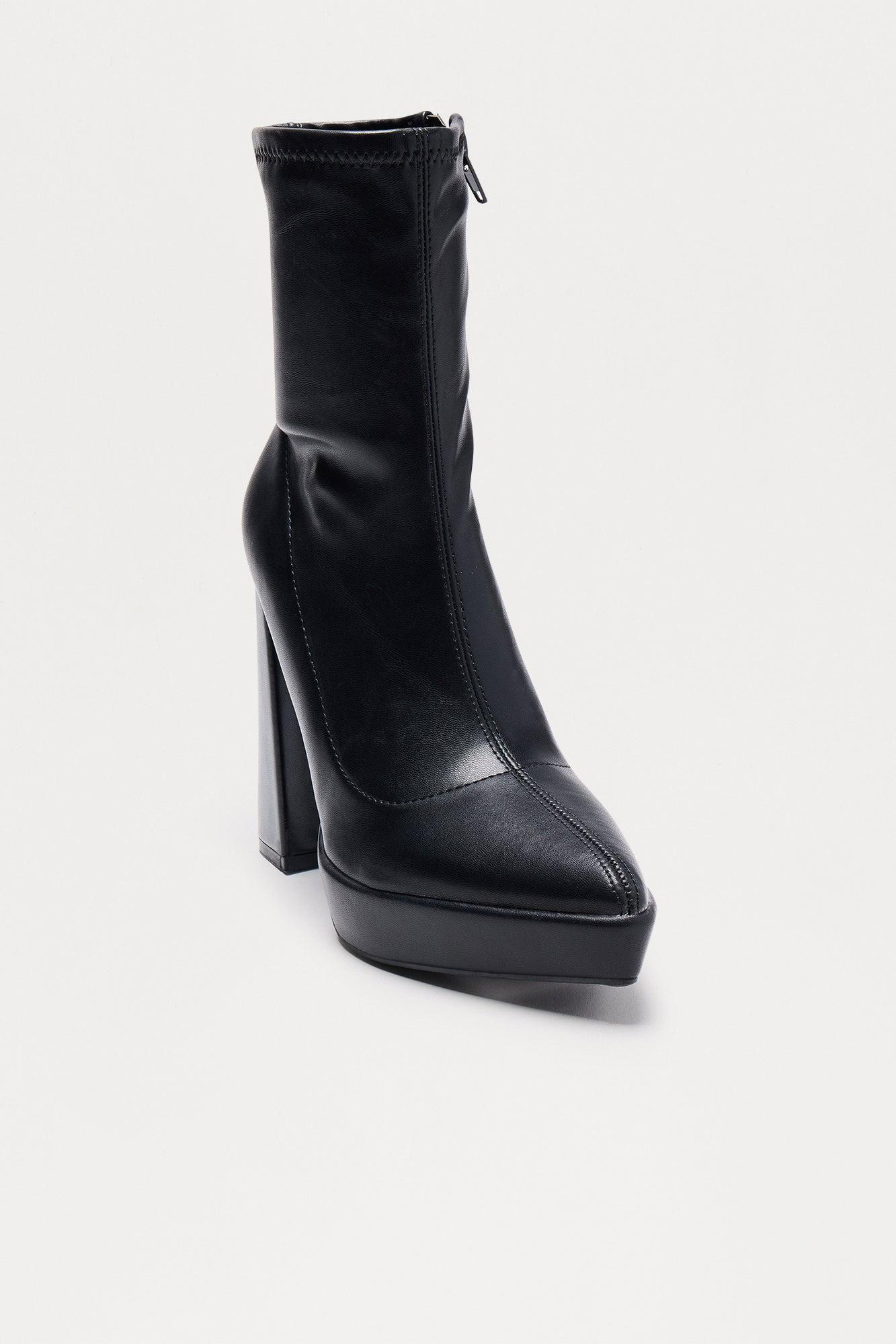 Finnegan Block Heel Booties - Black Female Product Image