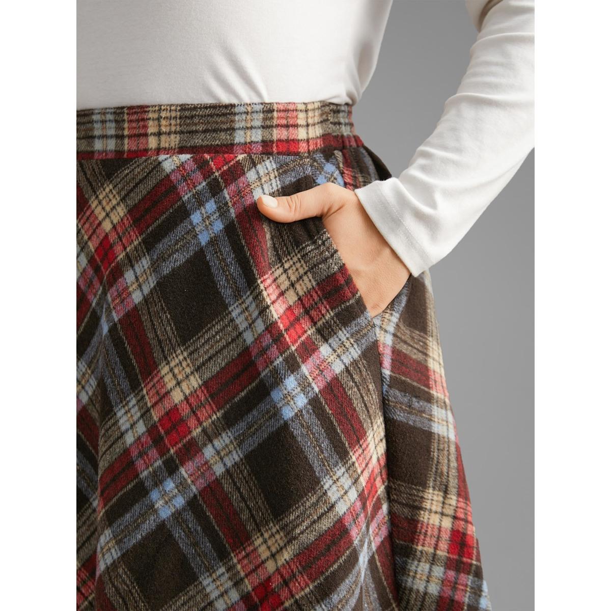Plus Size Plaid Pattern Elastic Waist A-line Mini Skirt Women DarkBrown Elegant Low stretch Slanted pocket Everyday Skirts BloomChic 26/4X Product Image
