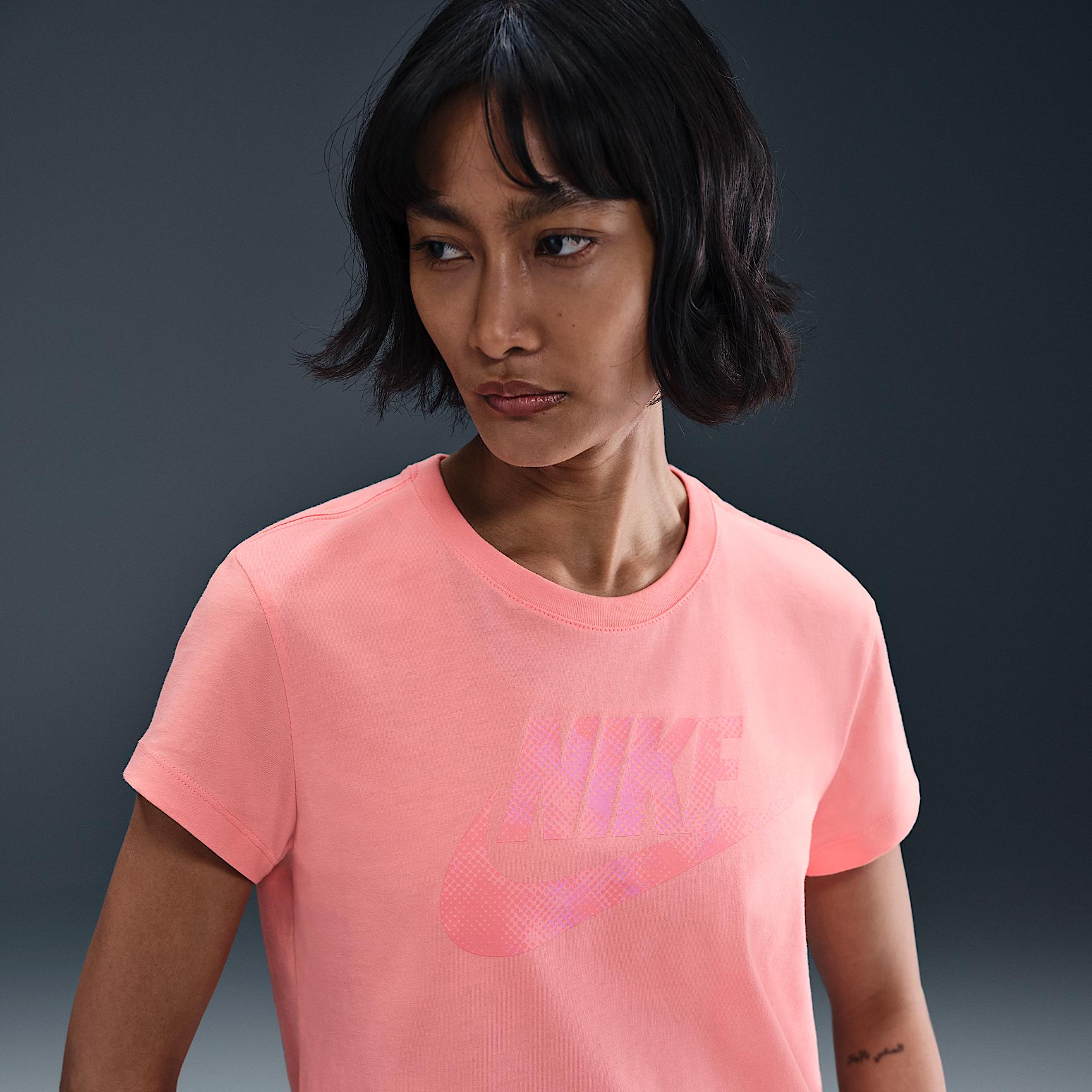 Womens Nike Sportswear T-Shirt | IB8924-607 Product Image