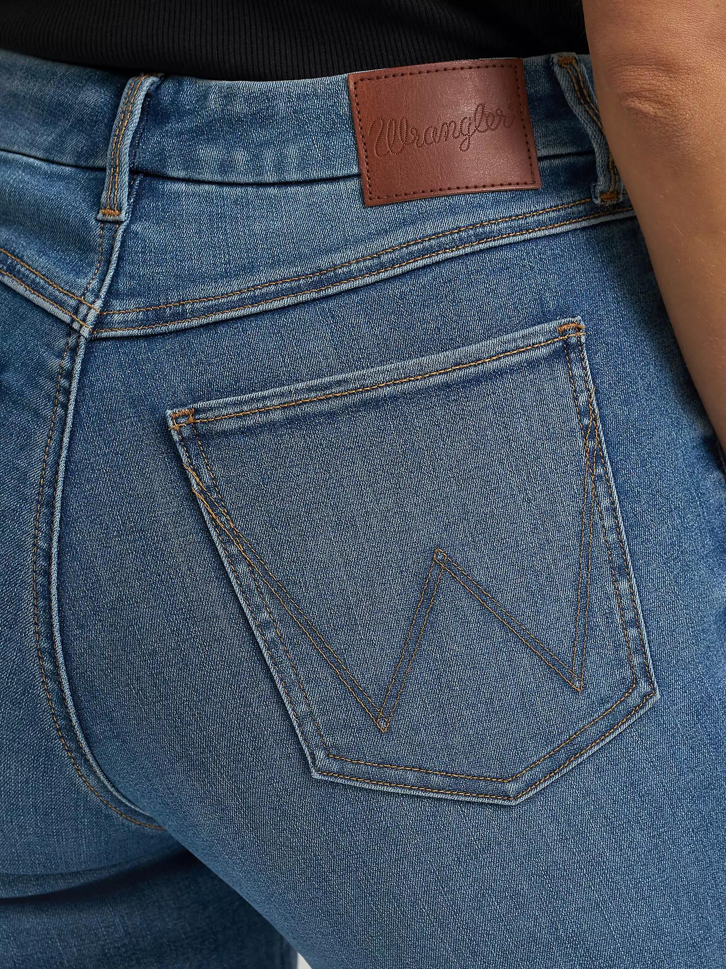 Women's Wrangler BESPOKE High Rise Flare Jean in Lara Product Image
