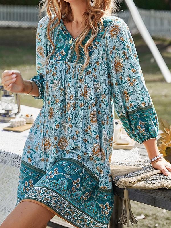 A-Line Loose Contrast Color Flower Print Pleated V-Neck Mini Dresses Product Image