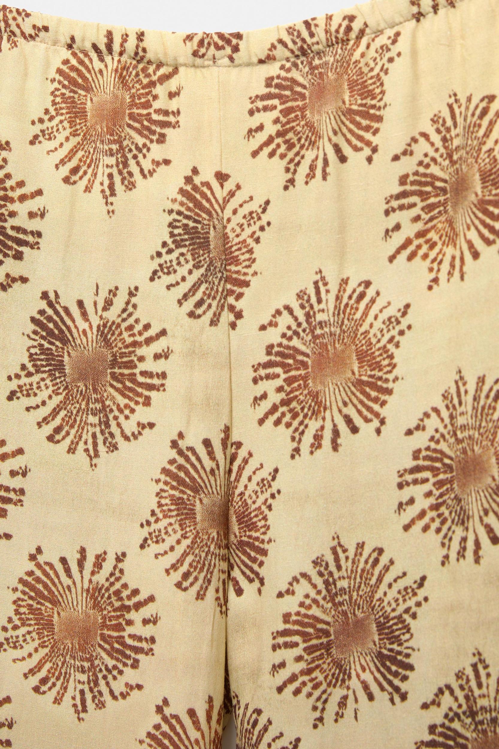 Printed flowing pants Product Image