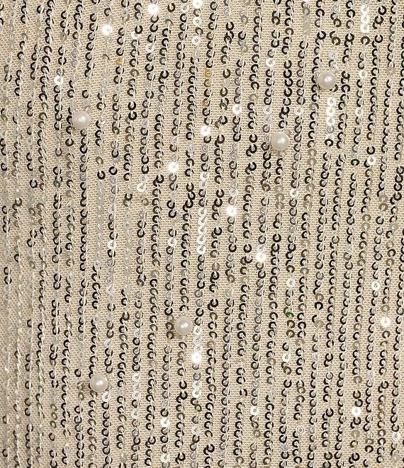 B. Darlin Long Sleeve V-Neck Fitted Trim Detail Bodycon Dress Product Image