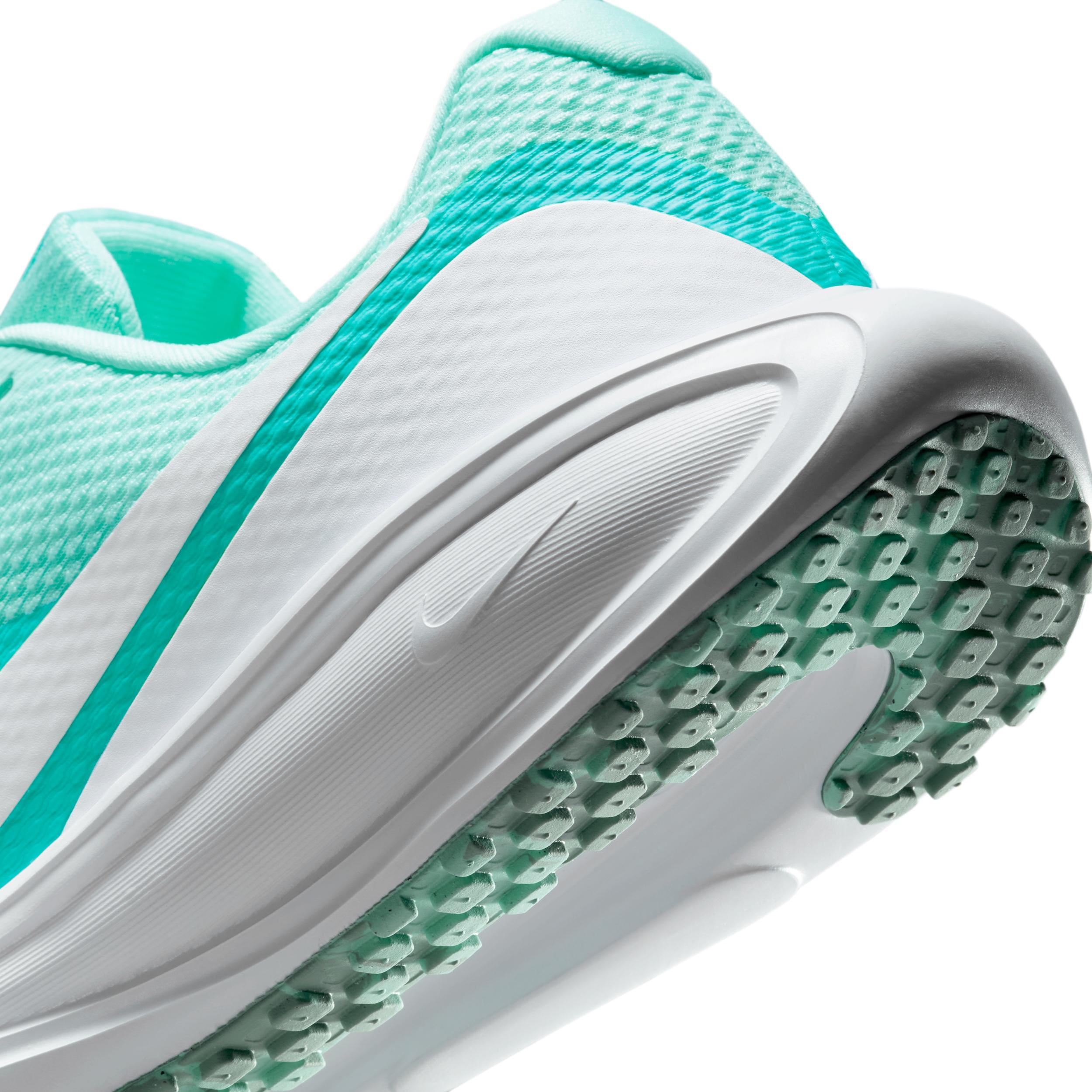 Nike Women's Revolution 8 Road Running Shoes Product Image