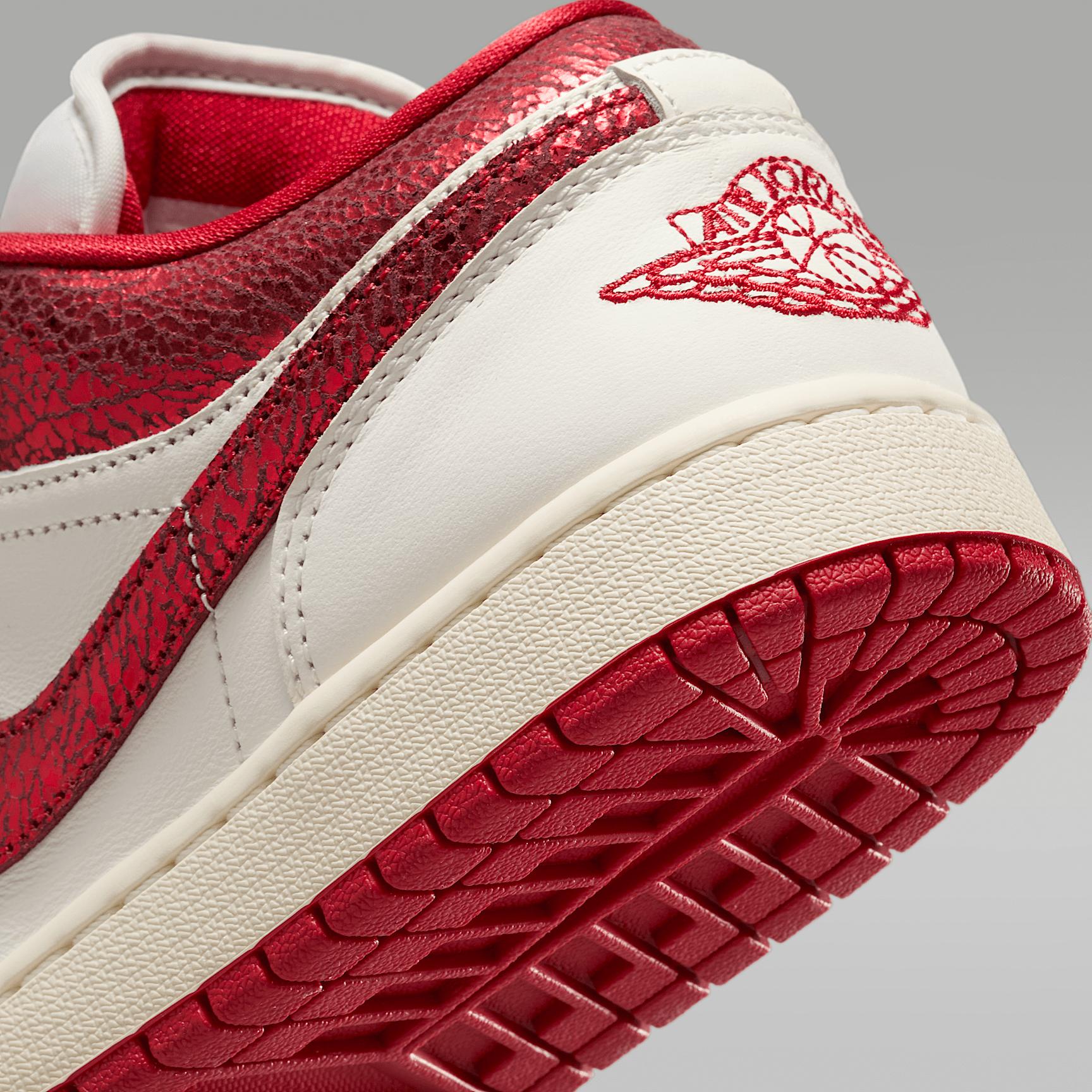 Women's Air Jordan 1 Low SE Shoes Product Image