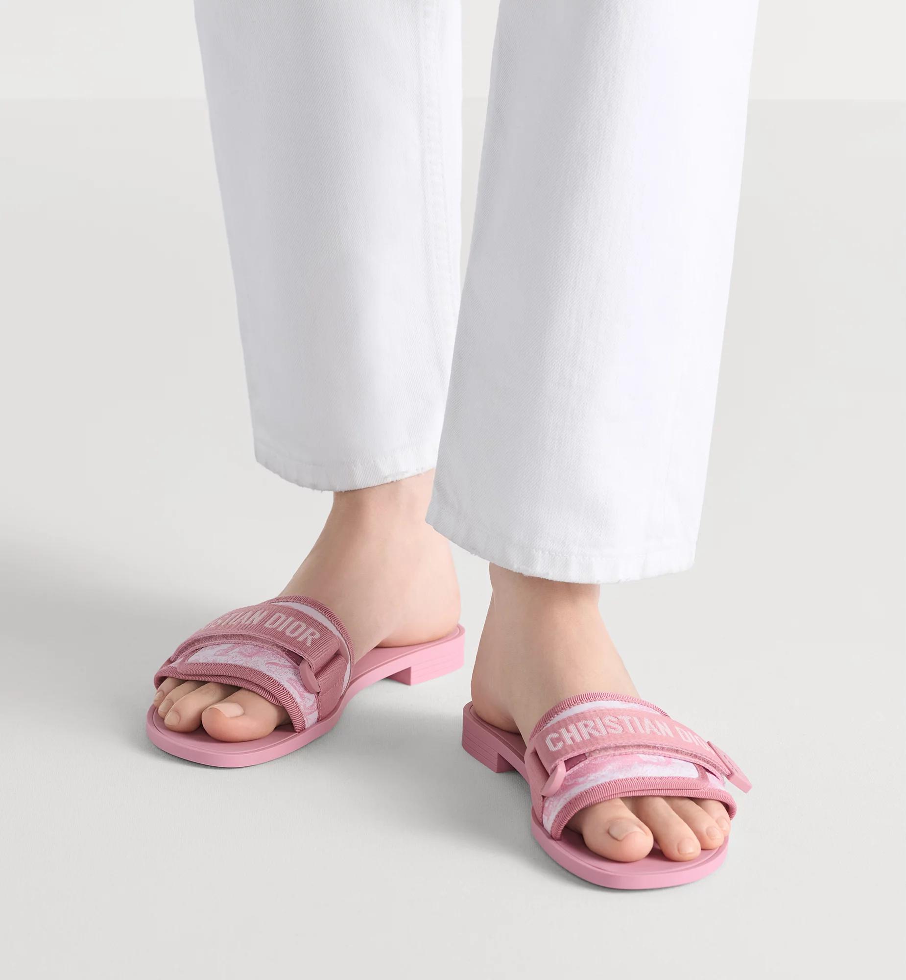 Dioriviera Dio(r)evolution Slide Product Image