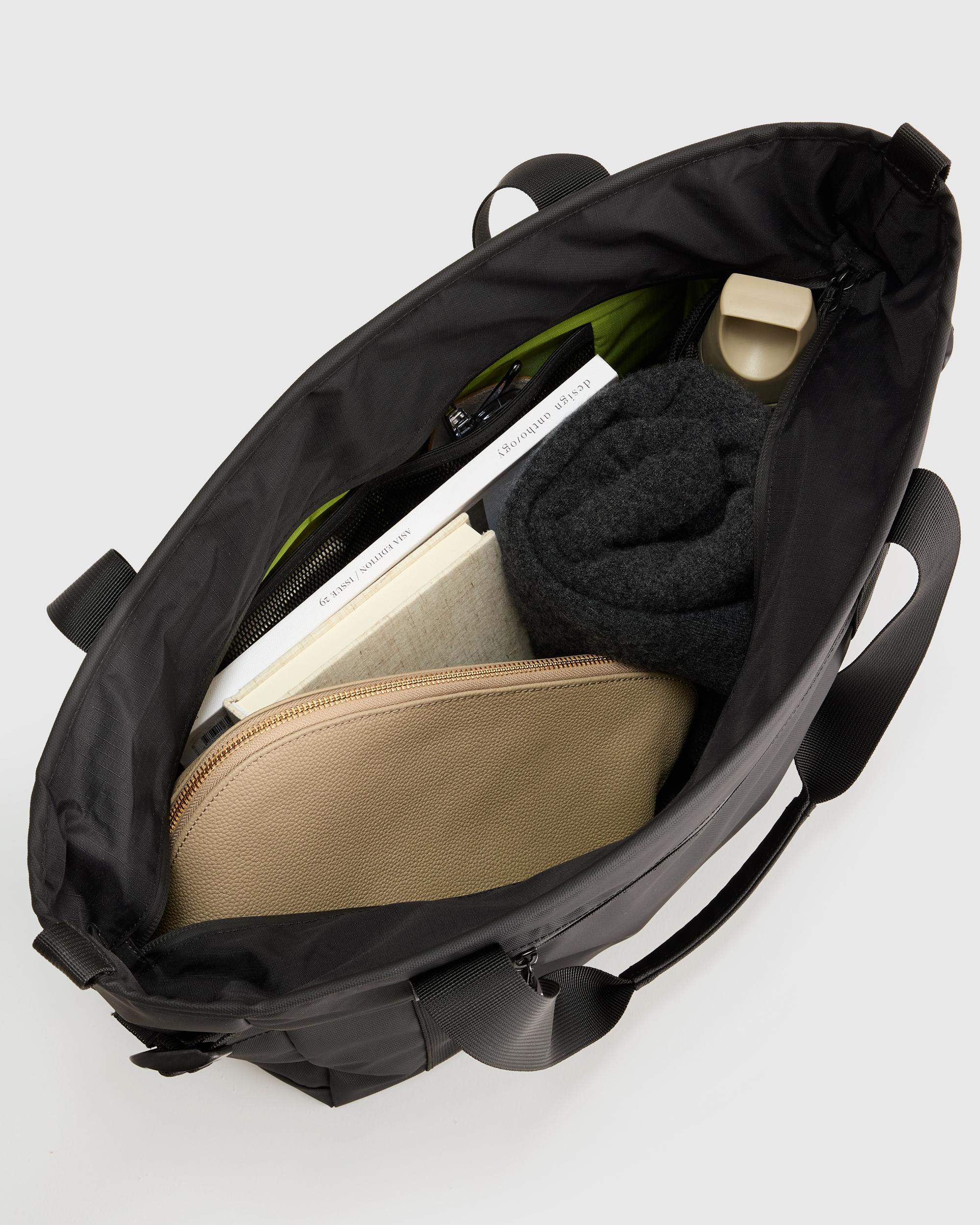 Quince | Men's Weatherproof Utility Tote Recycled Polyester Product Image