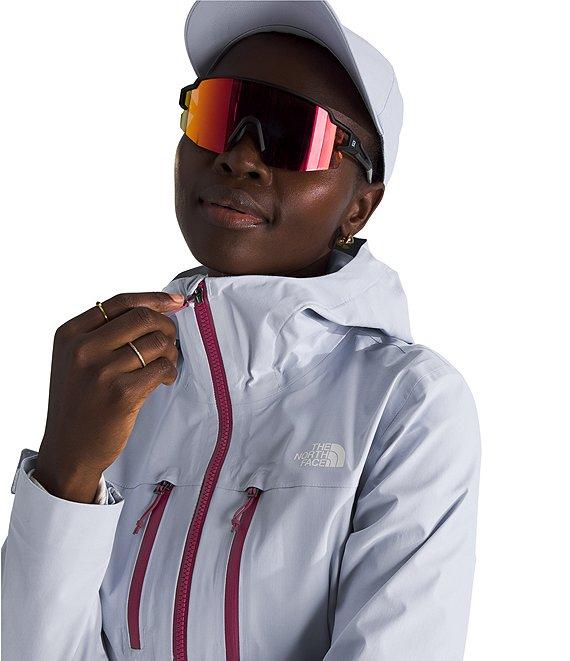 The North Face Terrain Vista Water Repellent Zip Pocket Long Sleeve Zip Front Hooded Jacket Product Image