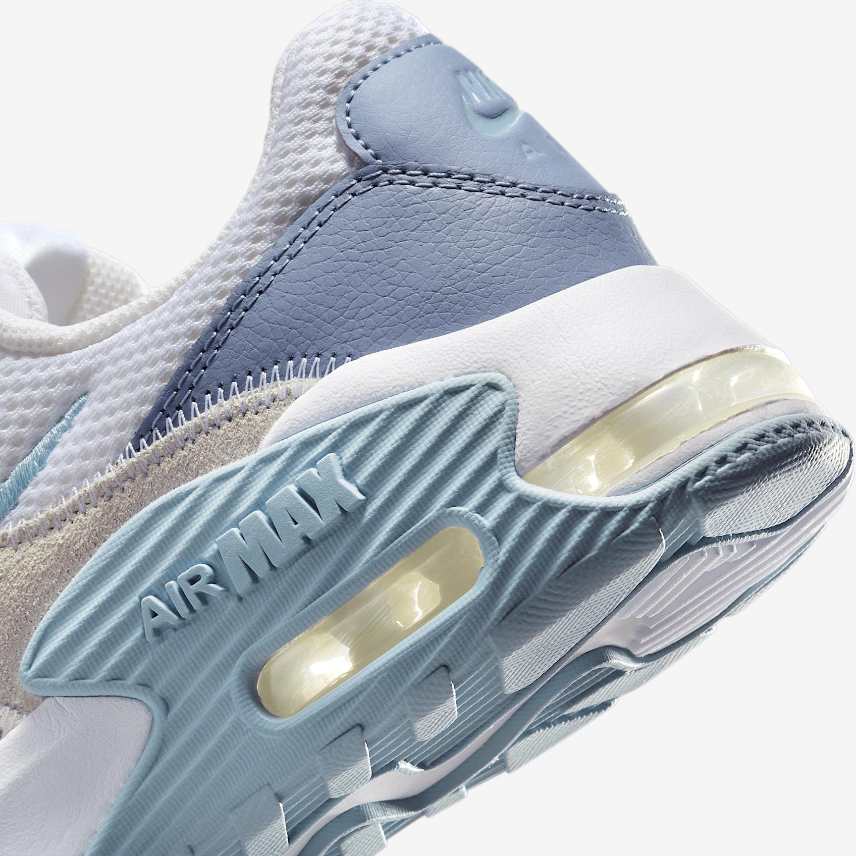 Nike Women's Air Max Excee Shoes Product Image