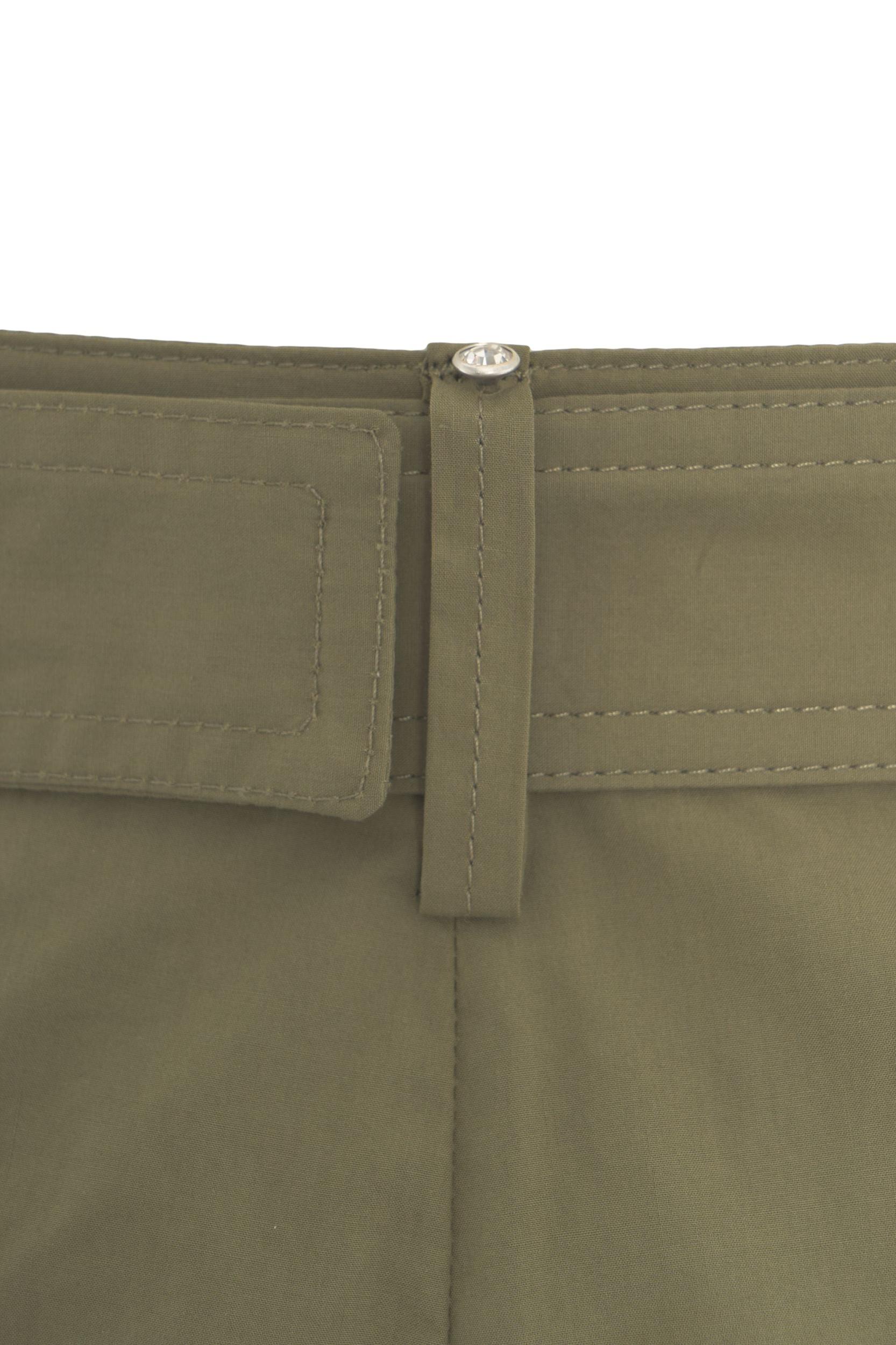 Wide leg pants with belt Product Image