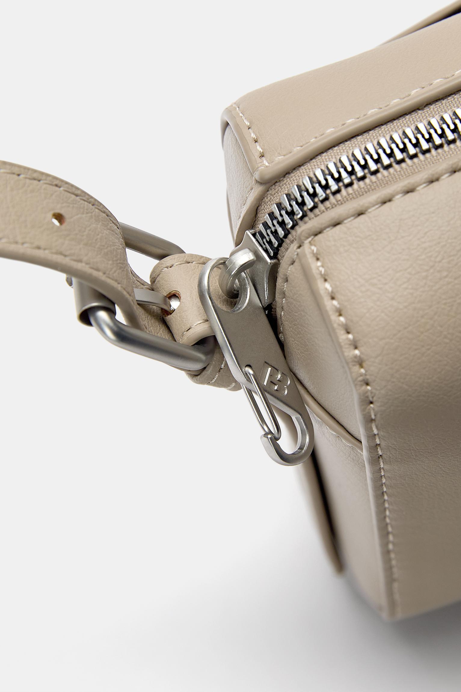 Crossbody bag with pocket Product Image