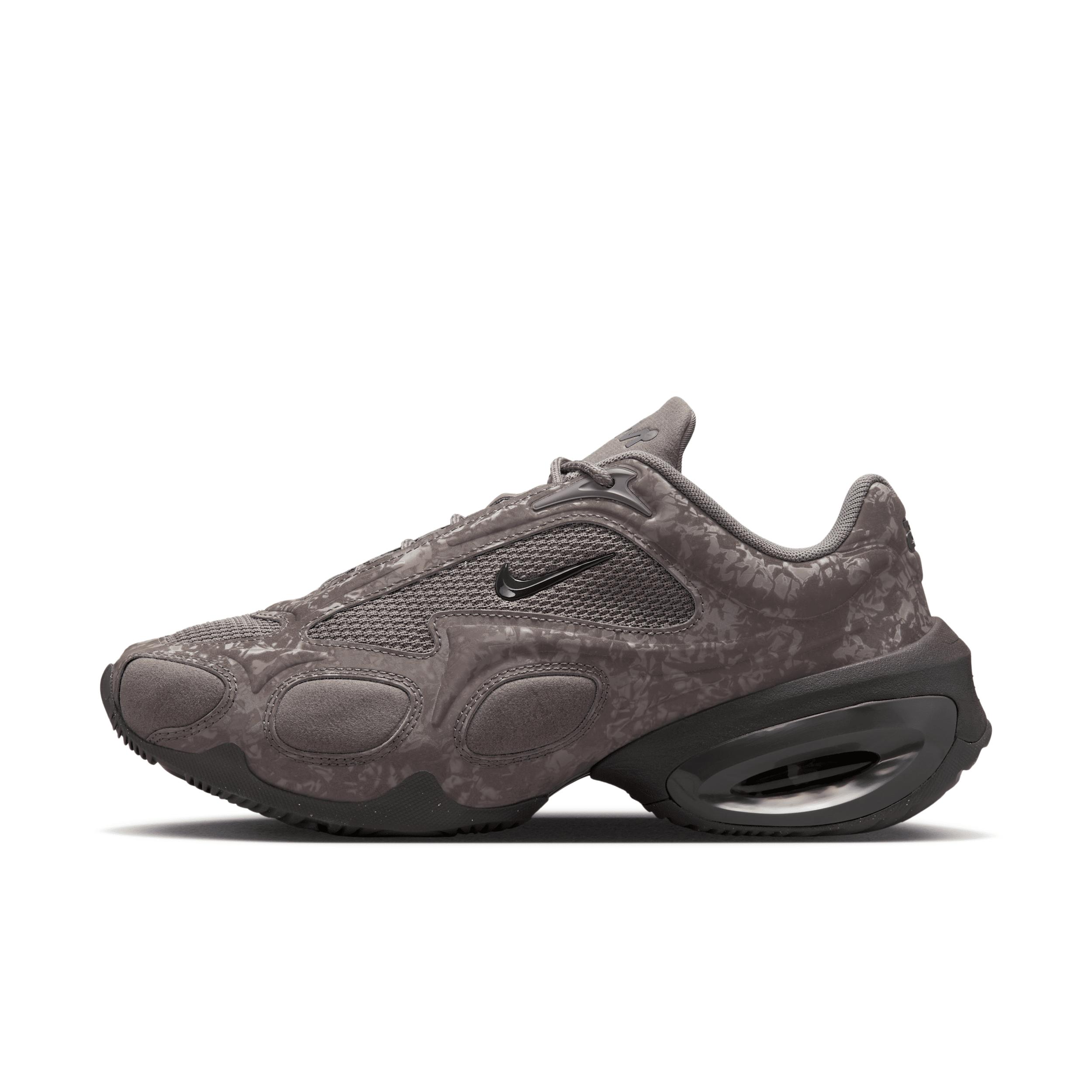 Nike Women's Air Max Muse Shoes Product Image