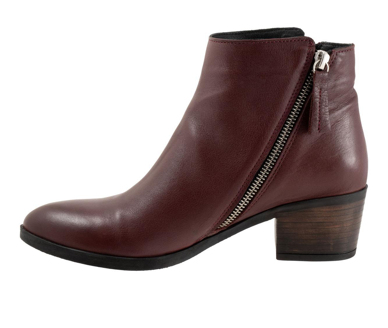 Women's Bueno Camila Booties Product Image