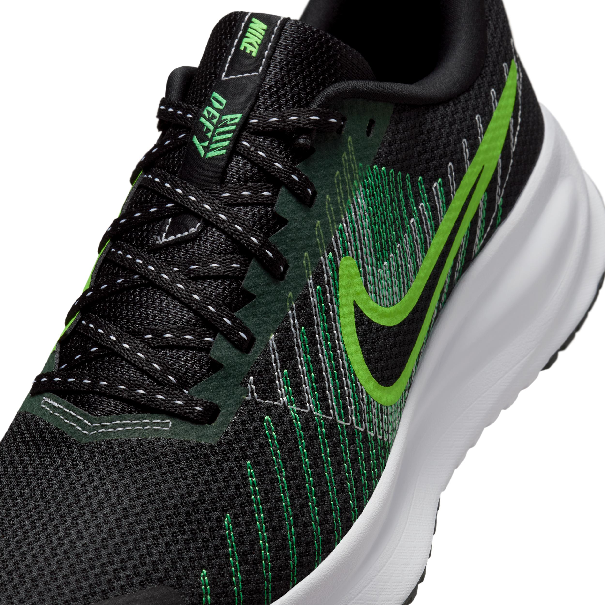 Nike Men's Run Defy Road Running Shoes Product Image