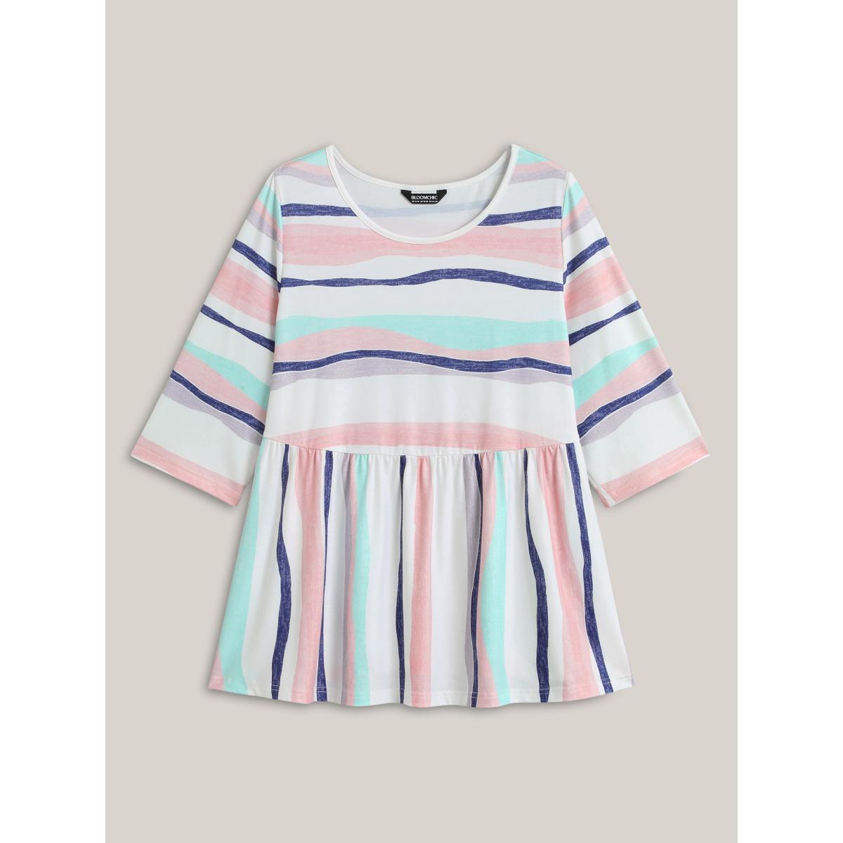 Plus Size Color Contrast Seven-Quarter Sleeve T-Shirt Multicolor Women Gathered Round Neck Casual T-shirts BloomChic 18-20/2X Product Image