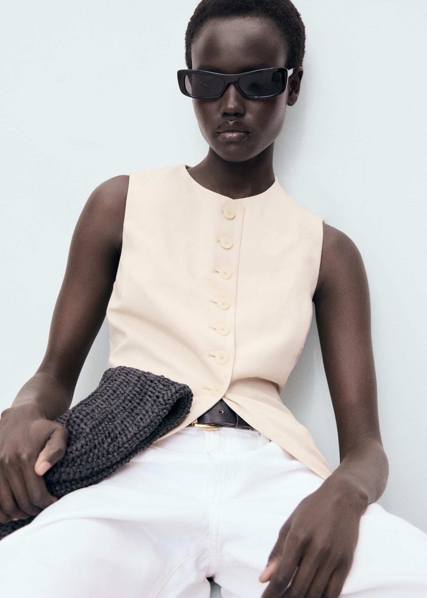 Suit waistcoat with buttons - Women | MANGO USA Product Image