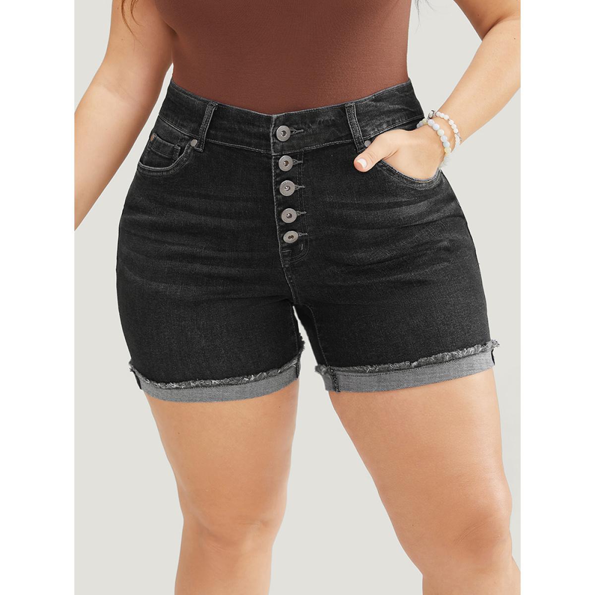 Plus Size Skinny Very Stretchy Dark Wash Single Breasted Denim Shorts Women DarkGray High stretch Dailywear Pocket Casual Denim Shorts BloomChic 22/3X Product Image