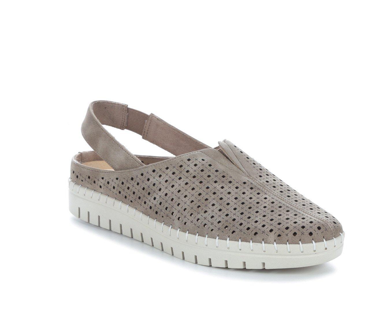 Women's Easy Street SoFresh Slip-On Sneakers Product Image