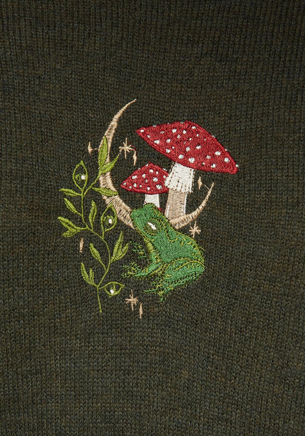 Swamplife Embroidered Cable Knit Relaxed Sweater Product Image